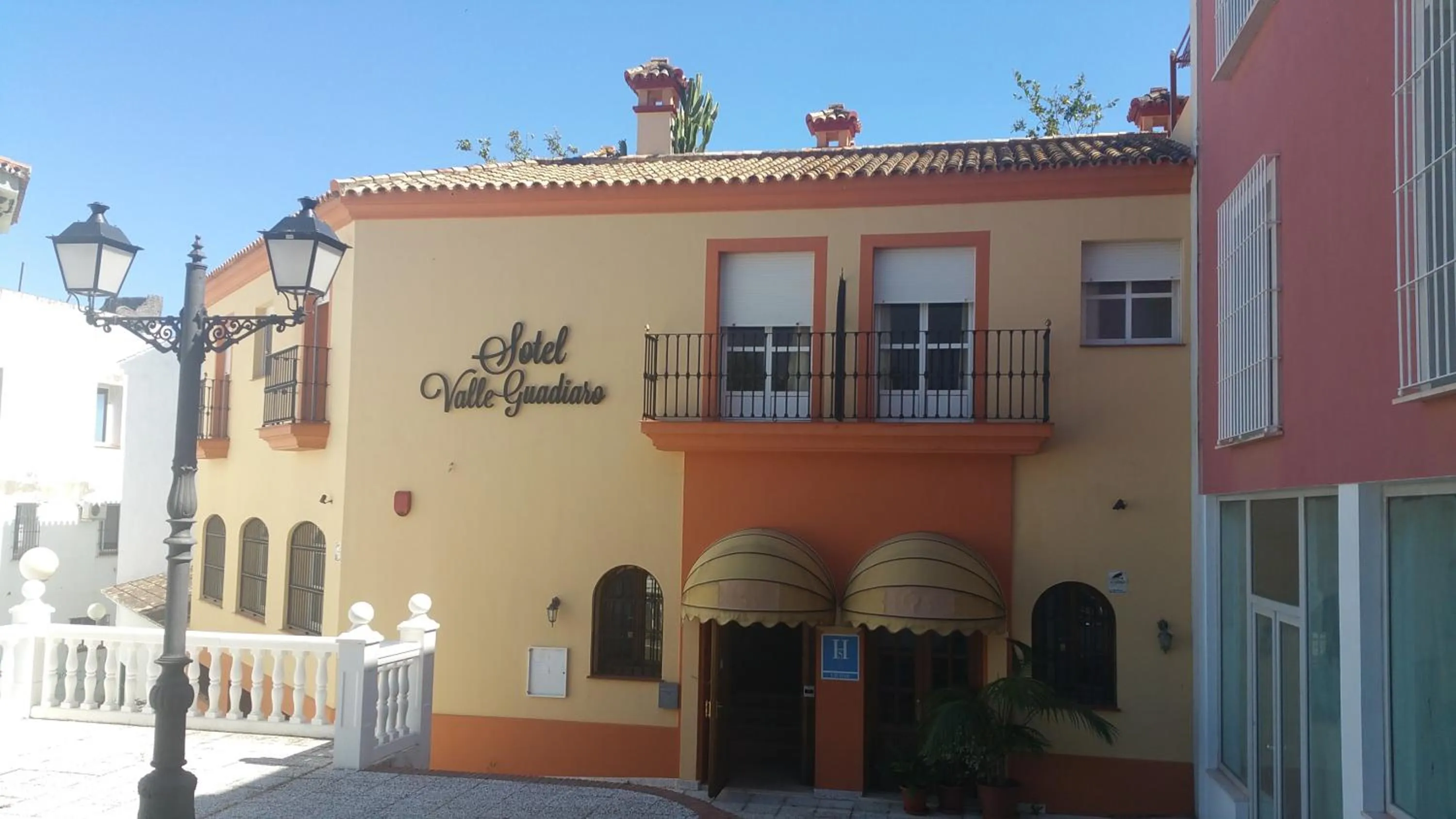 Property building in Sotel Valle Guadiaro
