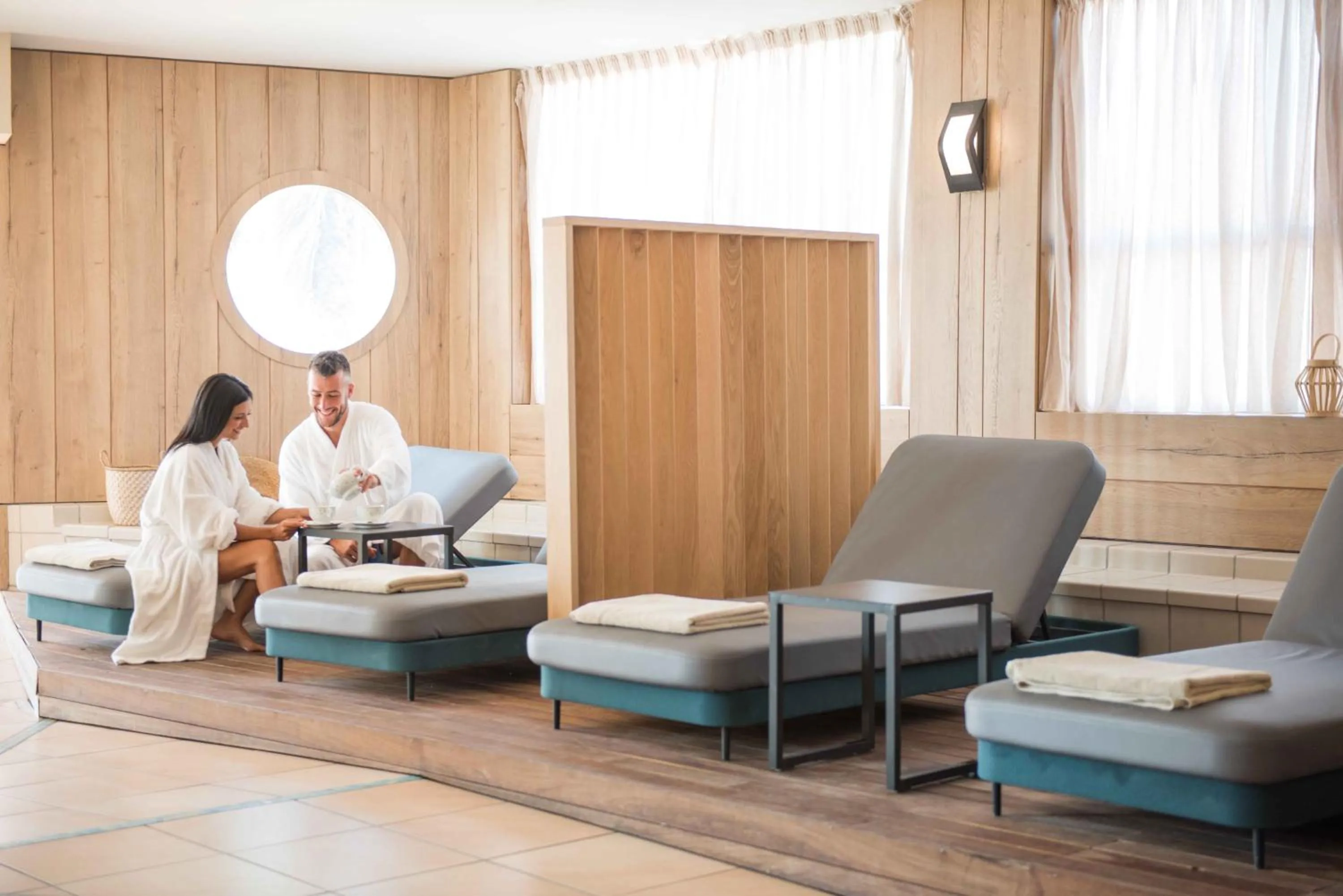 Spa and wellness centre/facilities in Grand Hôtel Les Flamants Roses Thalasso & Spa