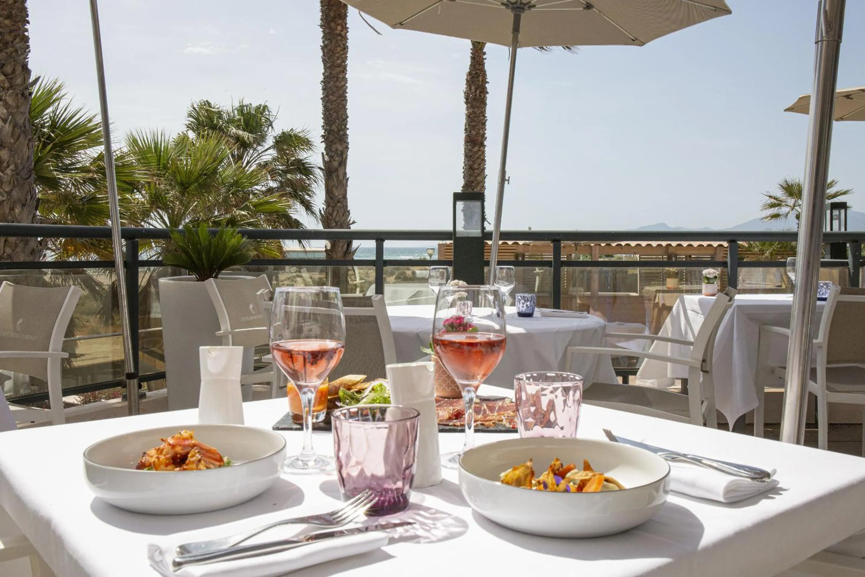 Restaurant/places to eat in Grand Hôtel Les Flamants Roses Thalasso & Spa