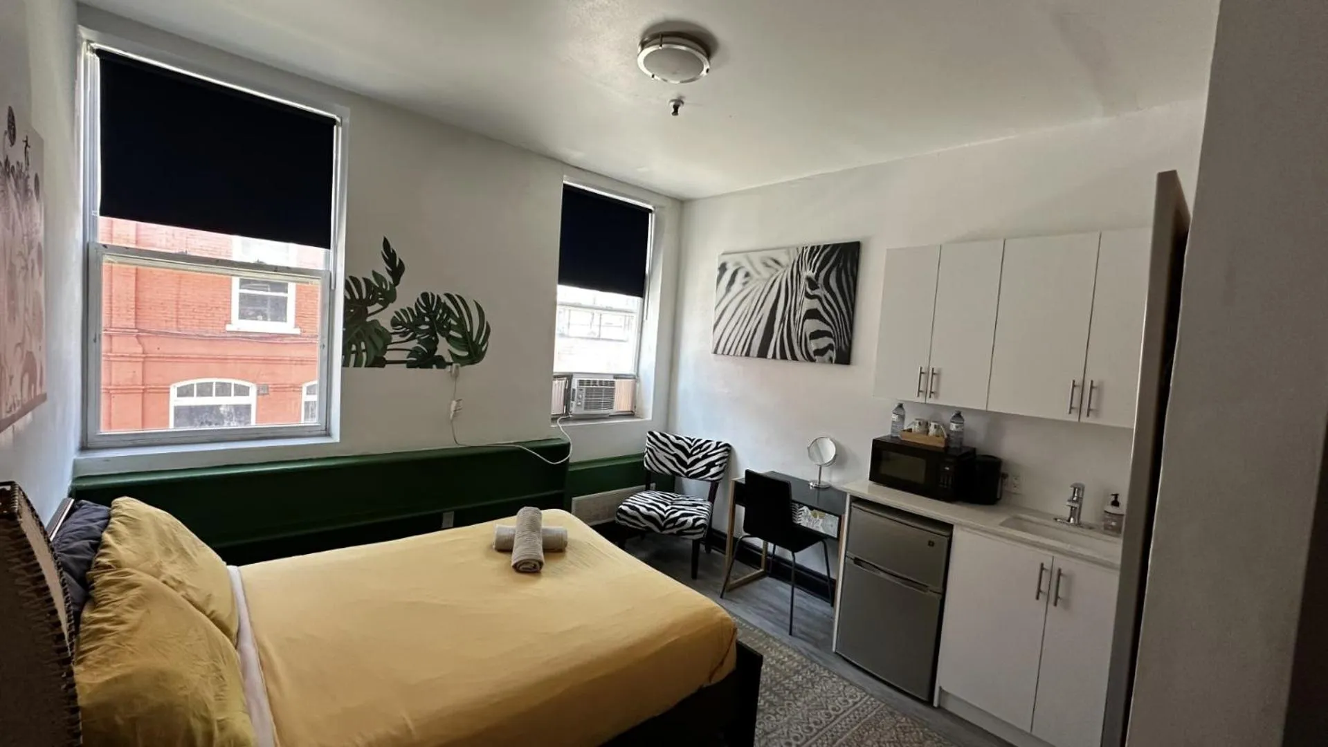 Shower in Queen Nest Hotel