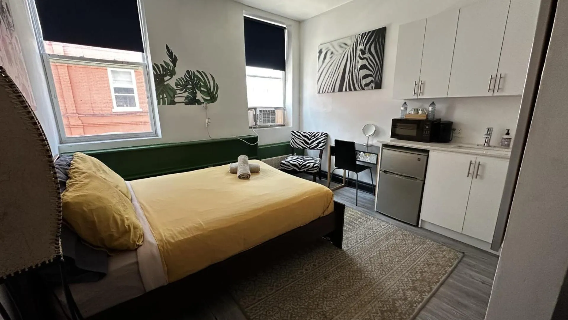 Bed in Queen Nest Hotel