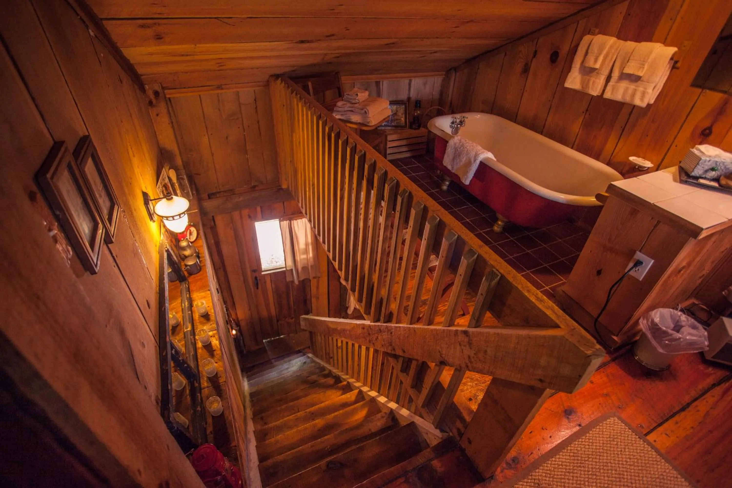 Area and facilities in Nolichuckey Bluffs Bed & Breakfast Cabins