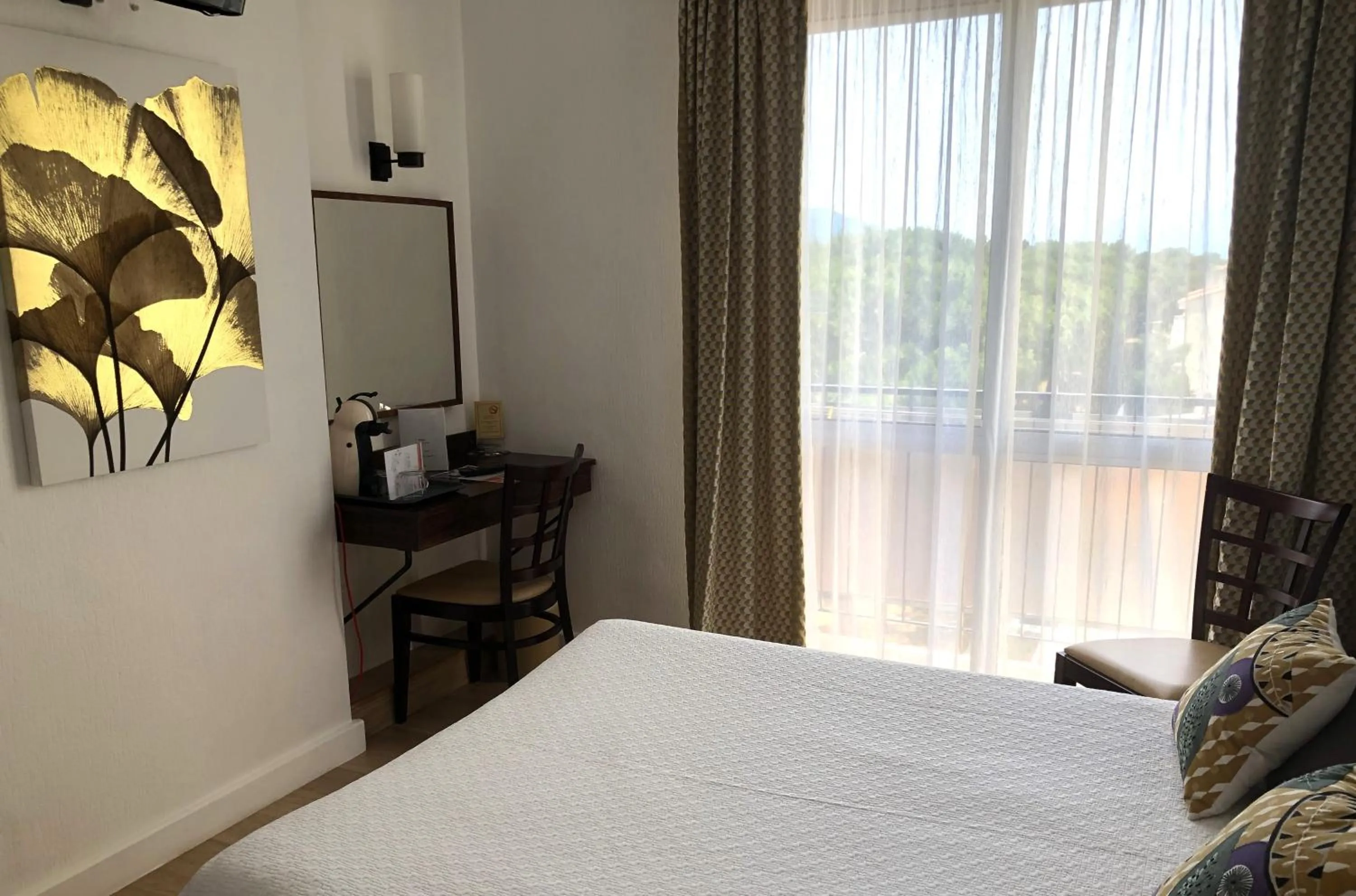 Bed in Plage des Pins