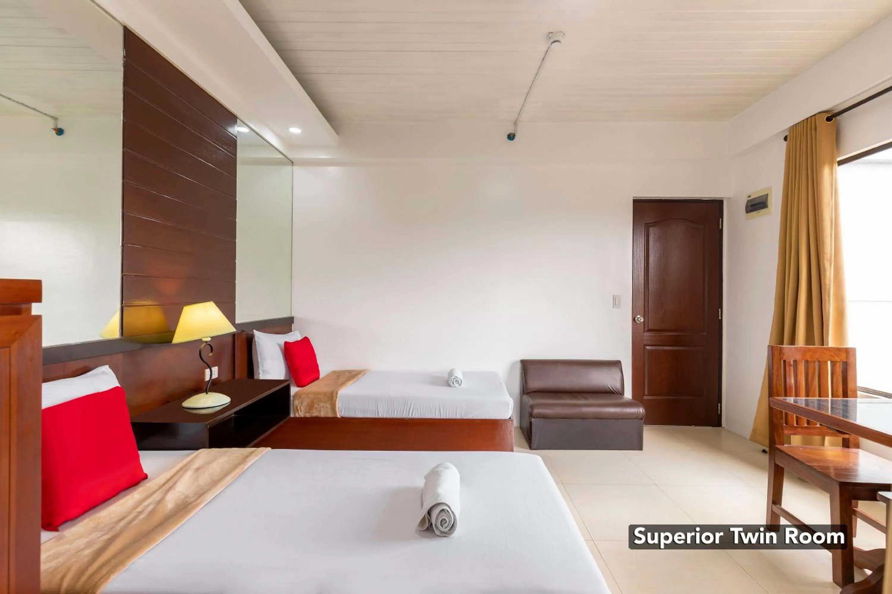 Bed in Yellowbell Hotel