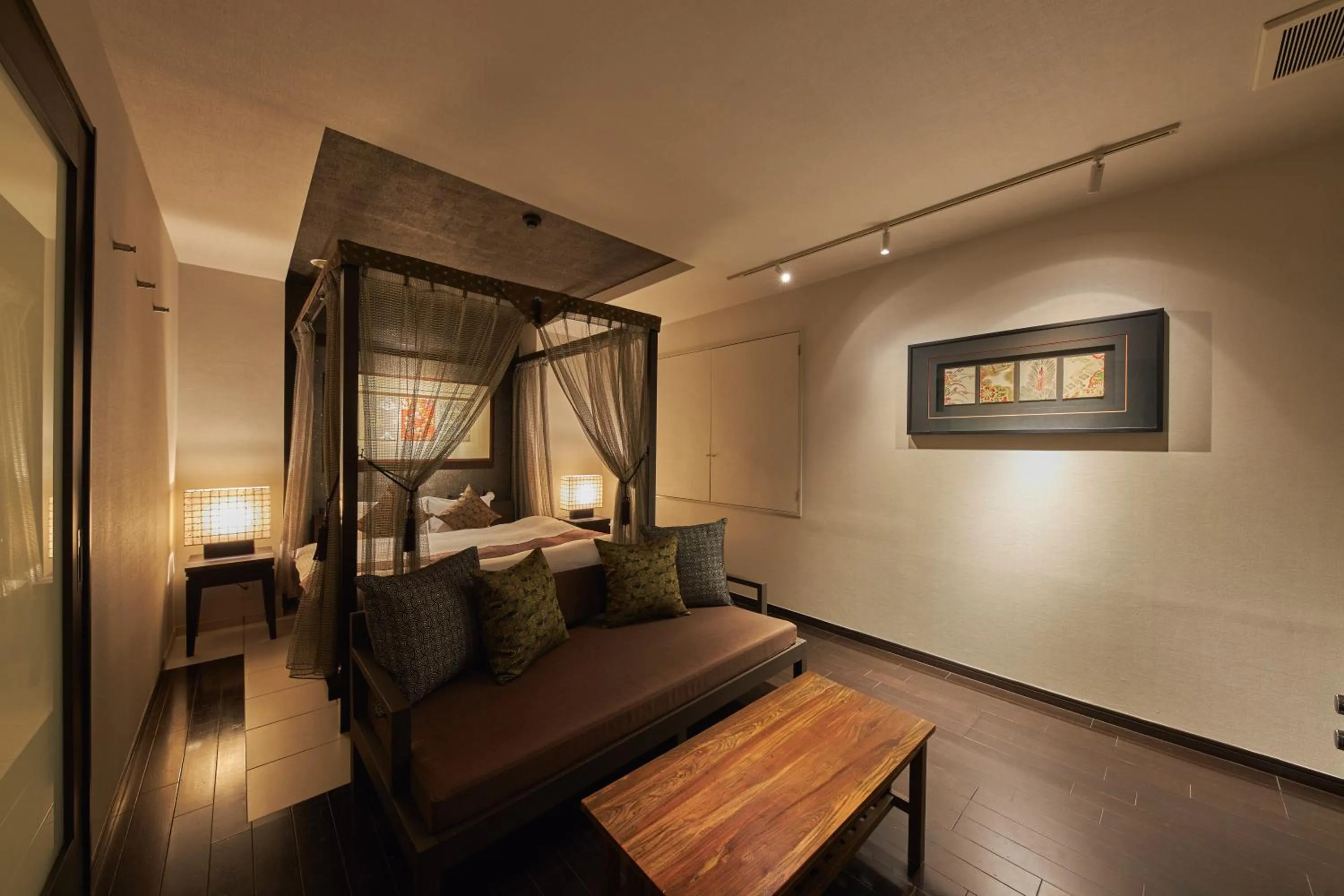 Bed in SAKE Kura Hotel 川崎宿