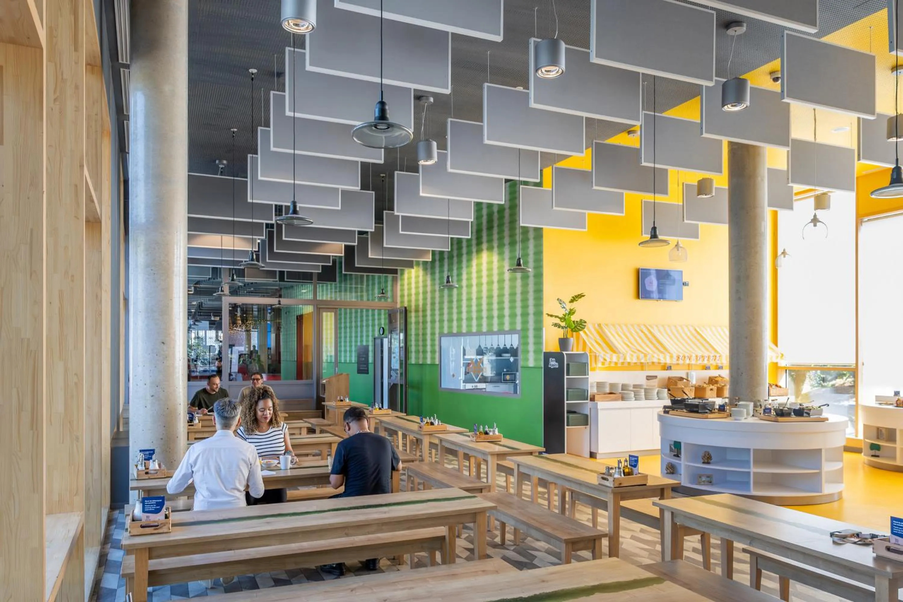 Breakfast in MEININGER Hotel Paris Porte de Vincennes