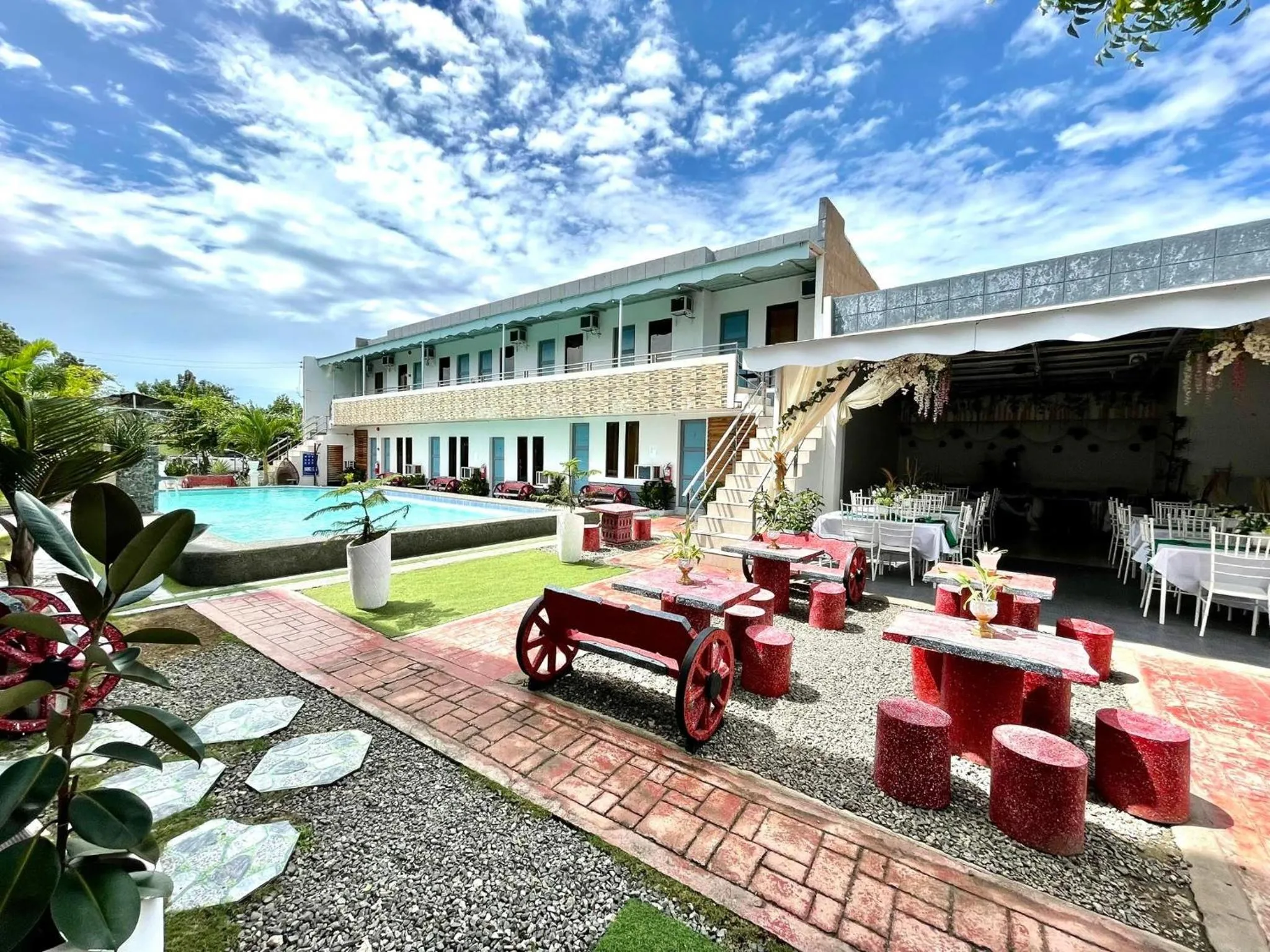 Property building in Little Rock Cebu