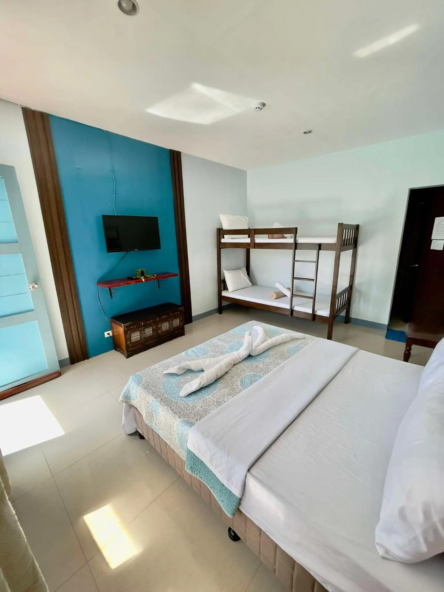 Bed in Little Rock Cebu