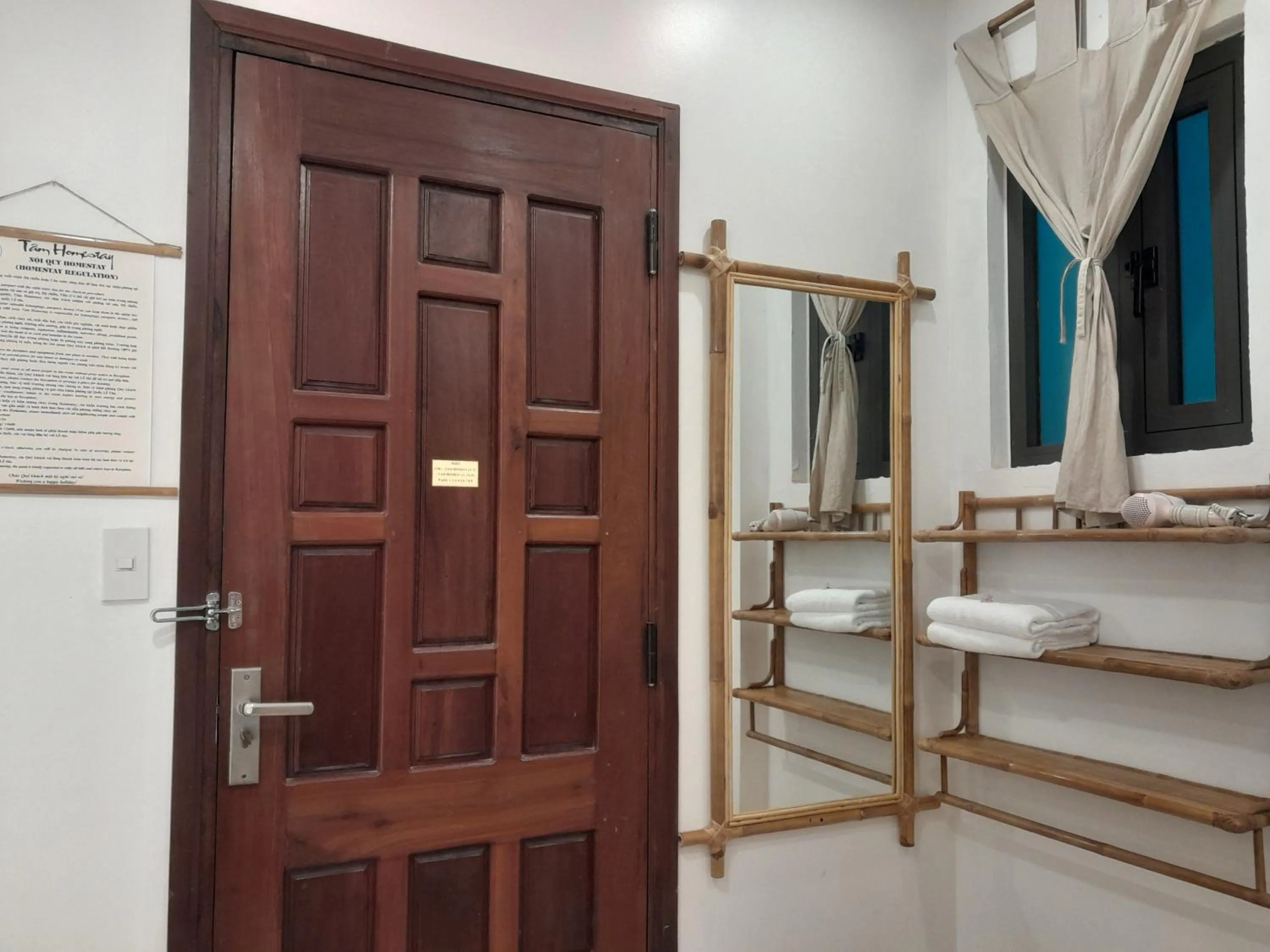 towels in Tâm Homestay