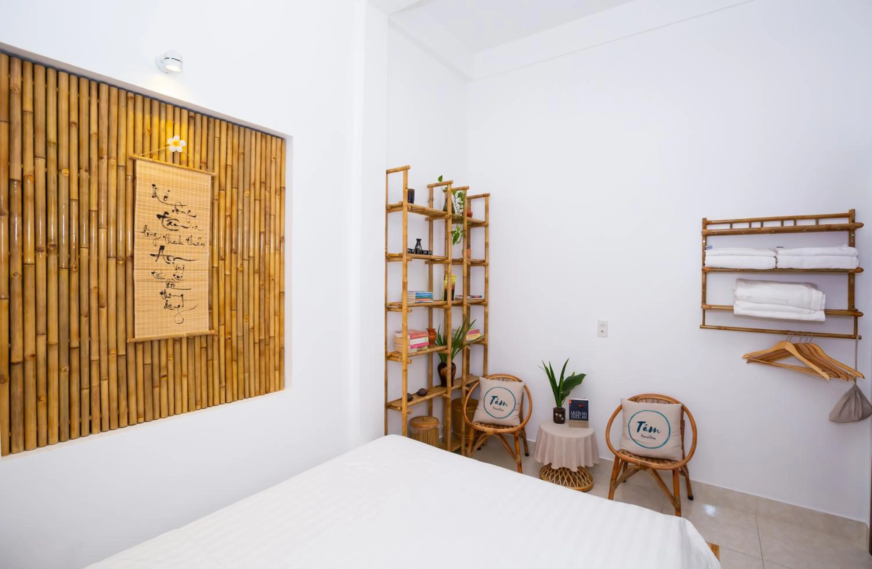 bunk bed, Bed in Tâm Homestay