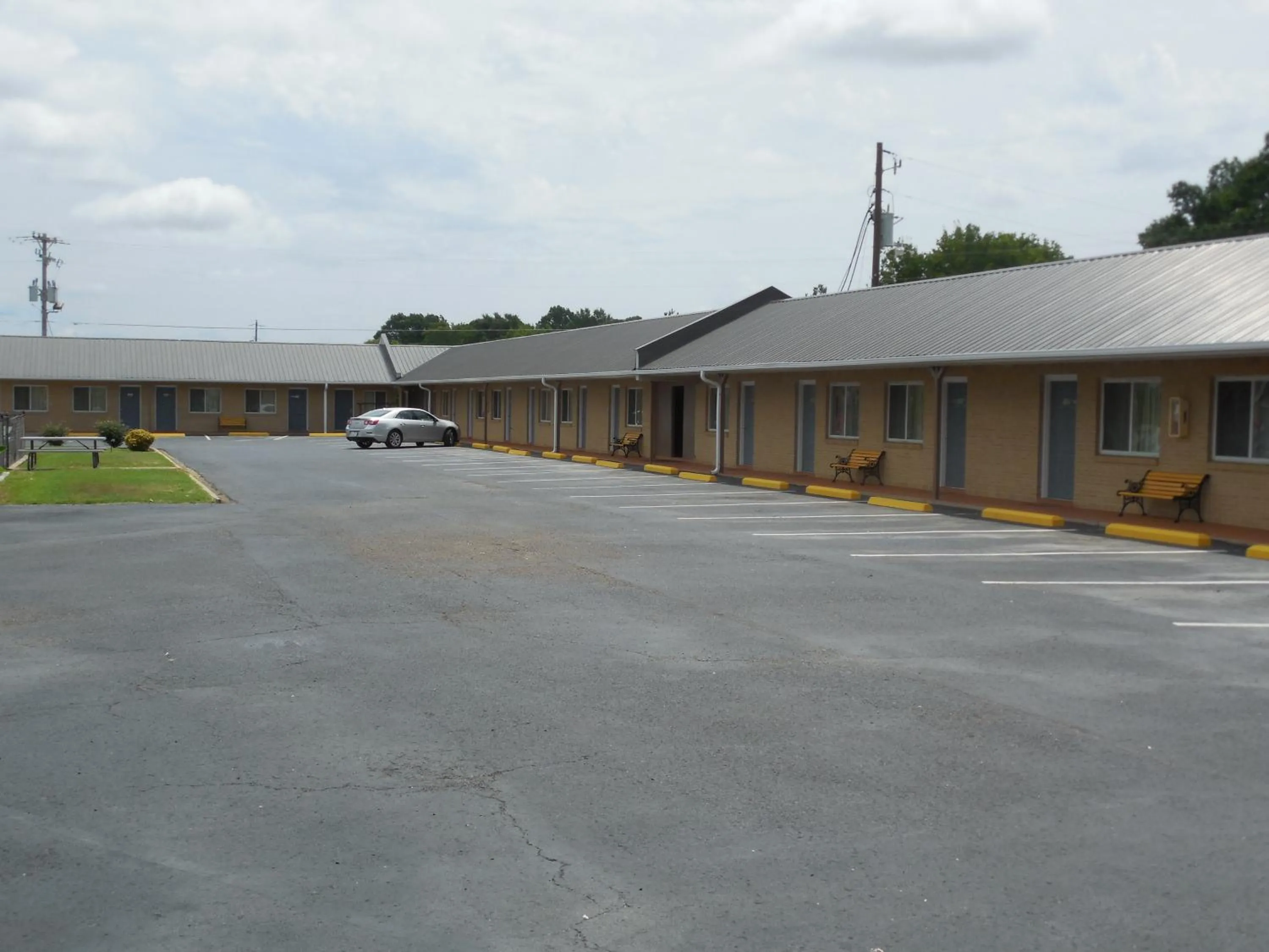 Street view in River Heights Motel
