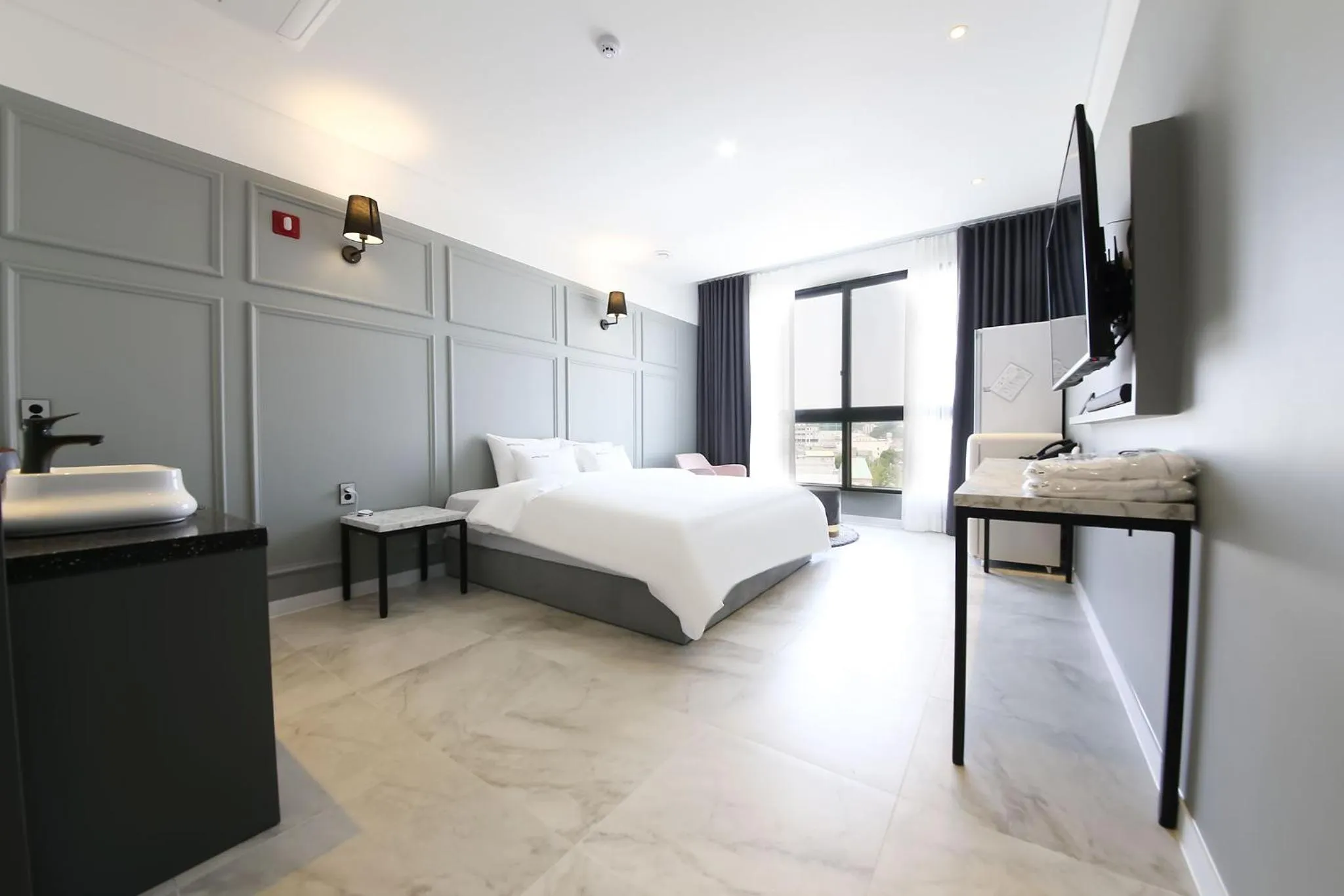 Bed in Hotel Raum Suncheon