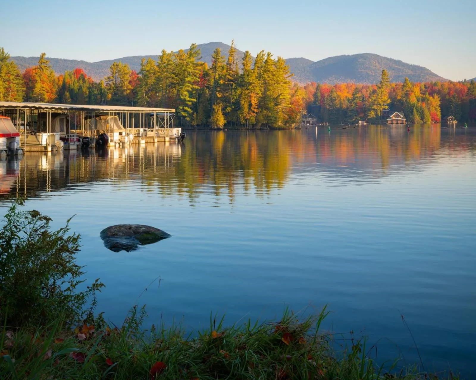 Lake view in Town House Lodge
