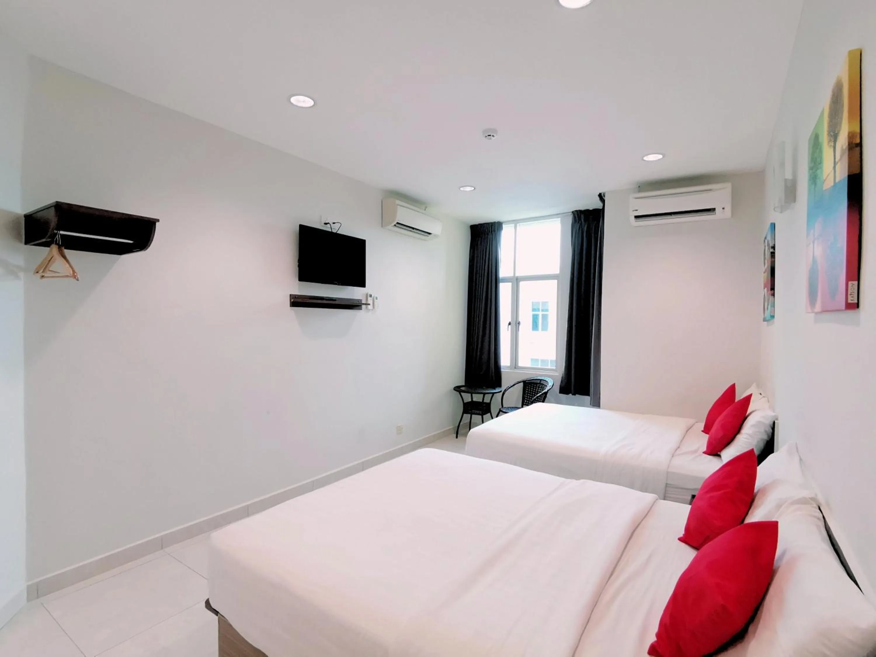 TV and multimedia, Bed in HKF Hotel