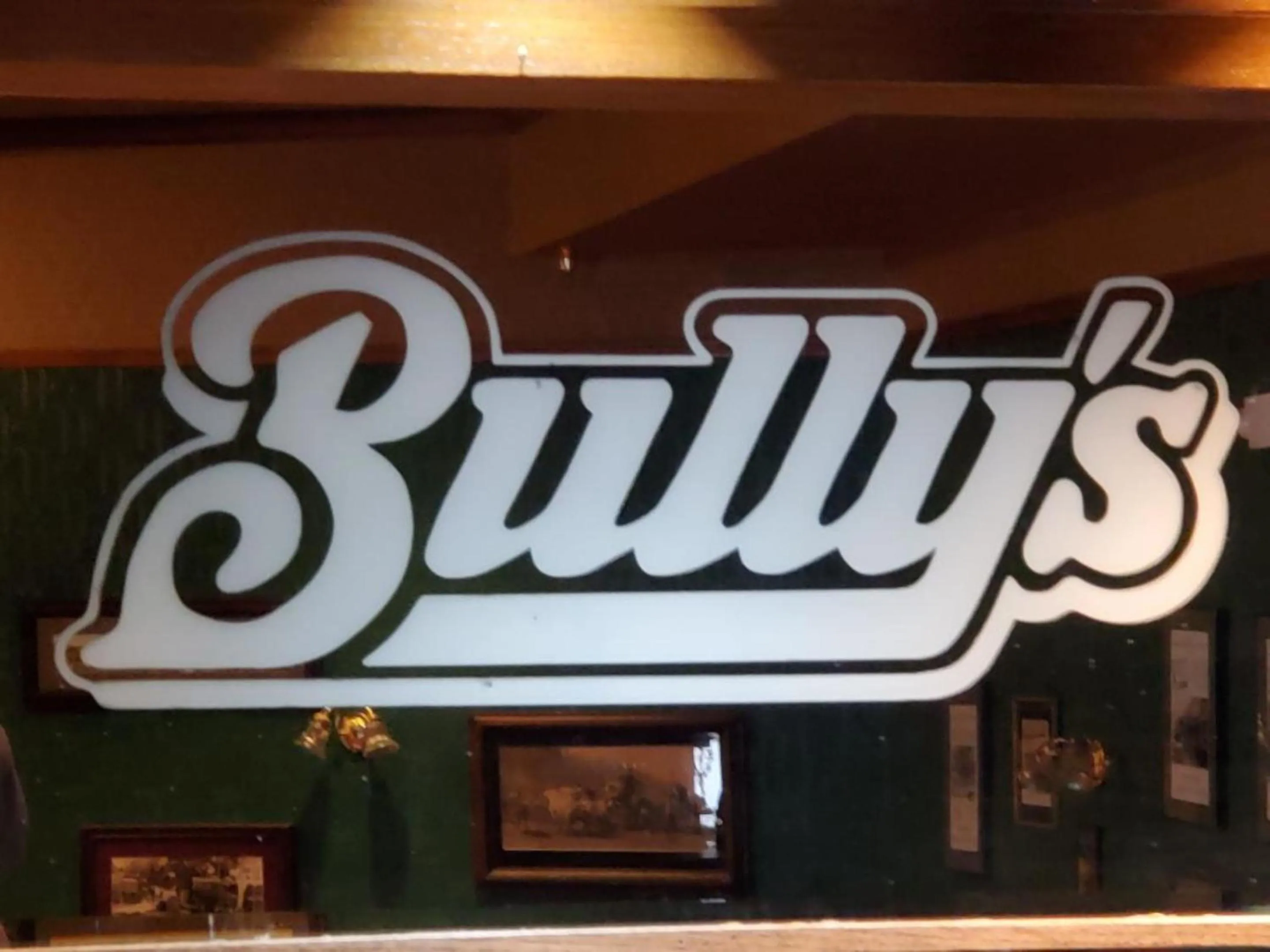 Lounge or bar in Historic Bullock Hotel