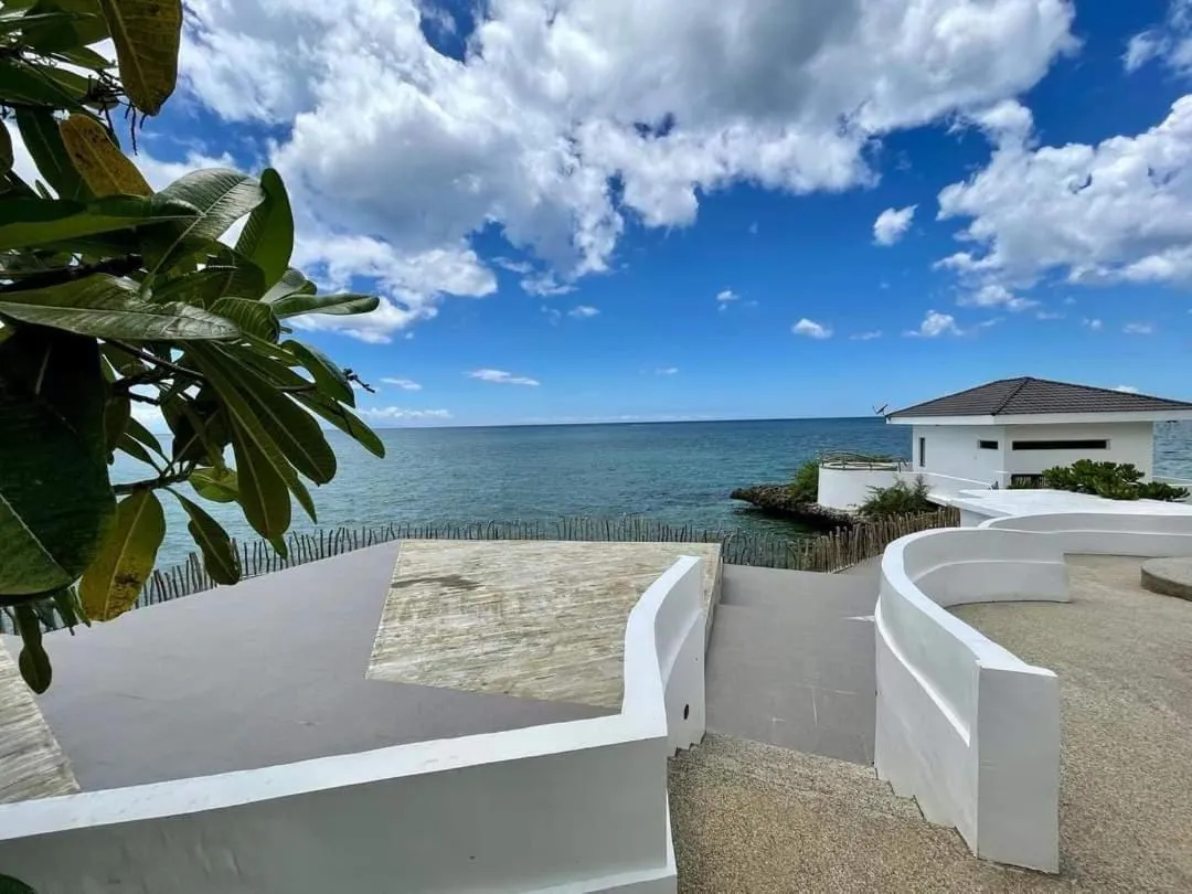 Patio in Cebu R Resort Tabuelan