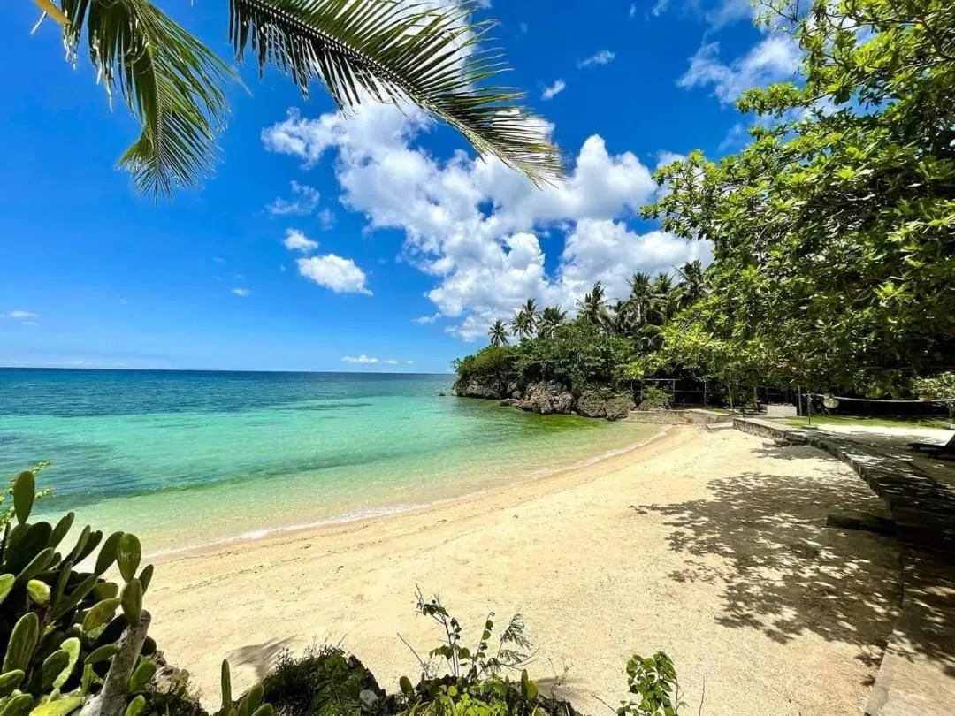 Beach in Cebu R Resort Tabuelan