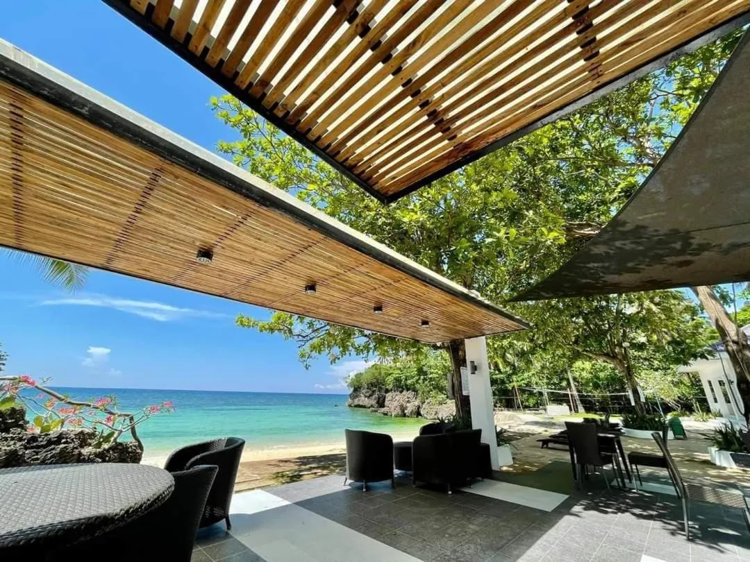 Lounge or bar in Cebu R Resort Tabuelan