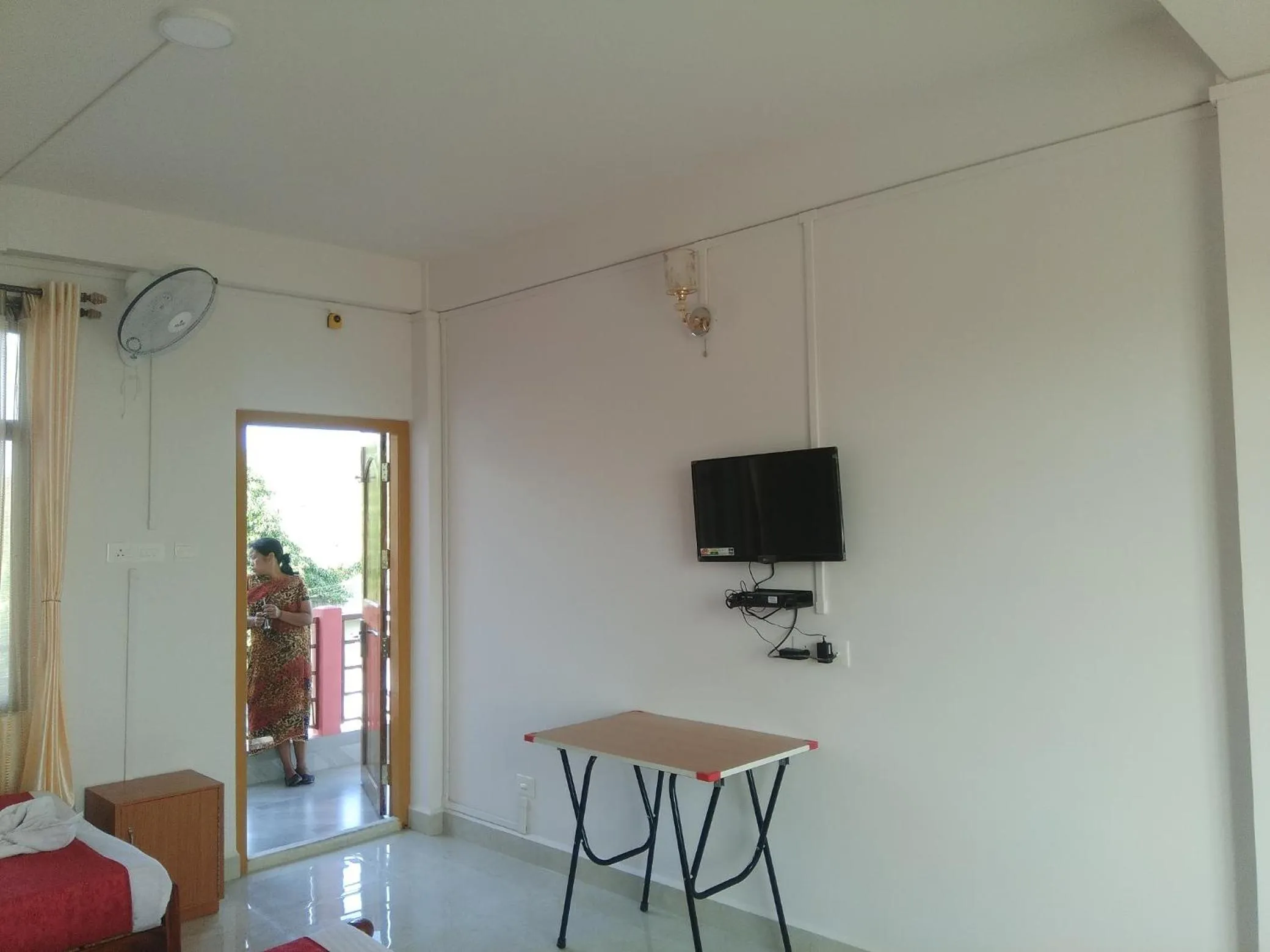 Communal lounge/ TV room in Sulawado Resort