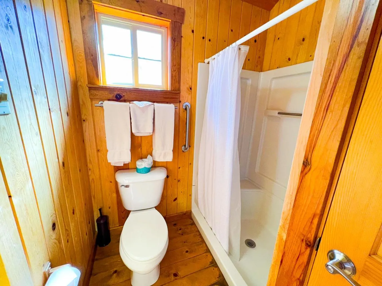 Shower in Desert Rose Resort & Cabins