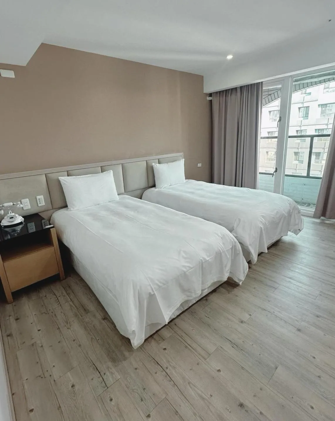 Bed in Hotel Champs Elysées