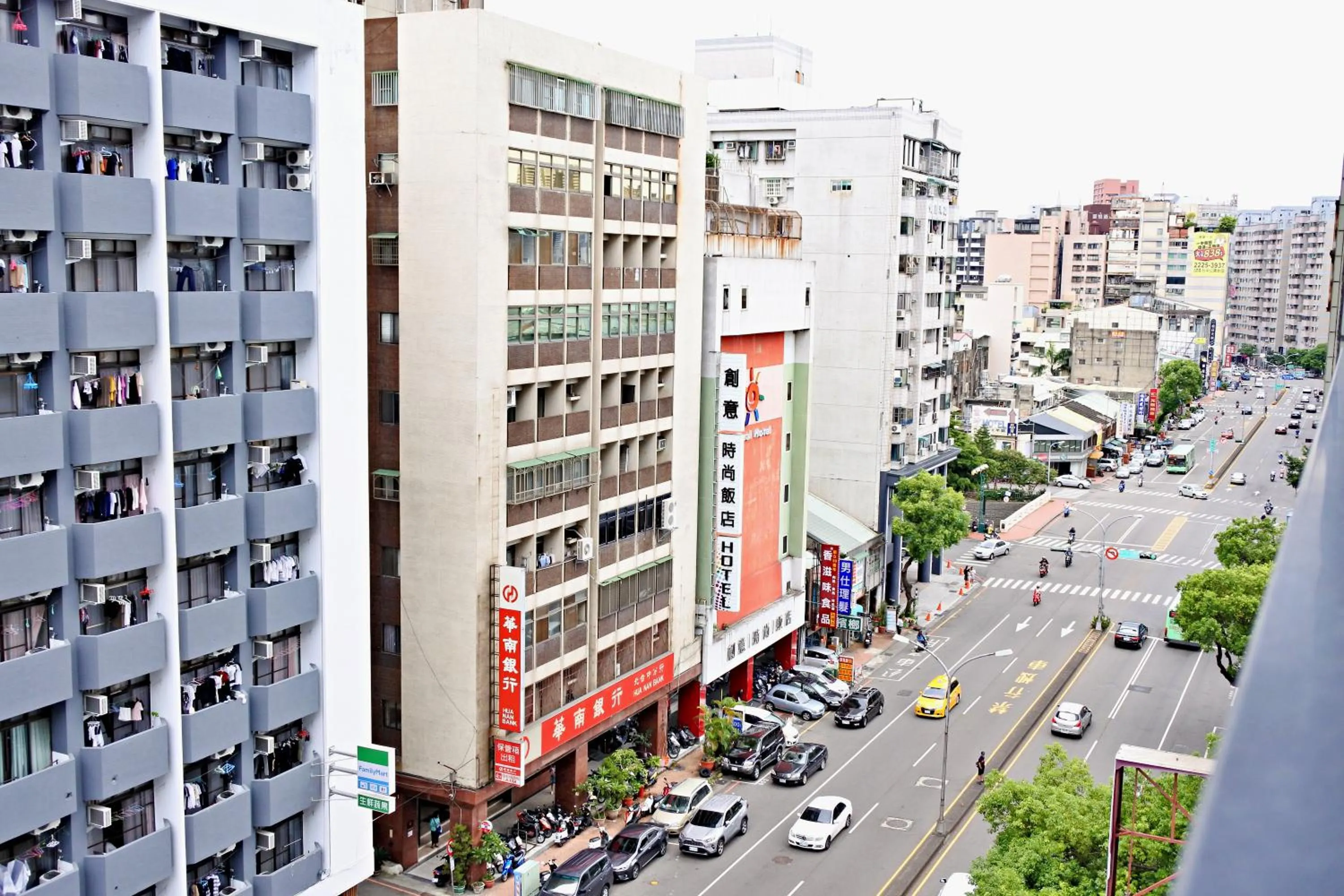 Hotel Champs Elysées