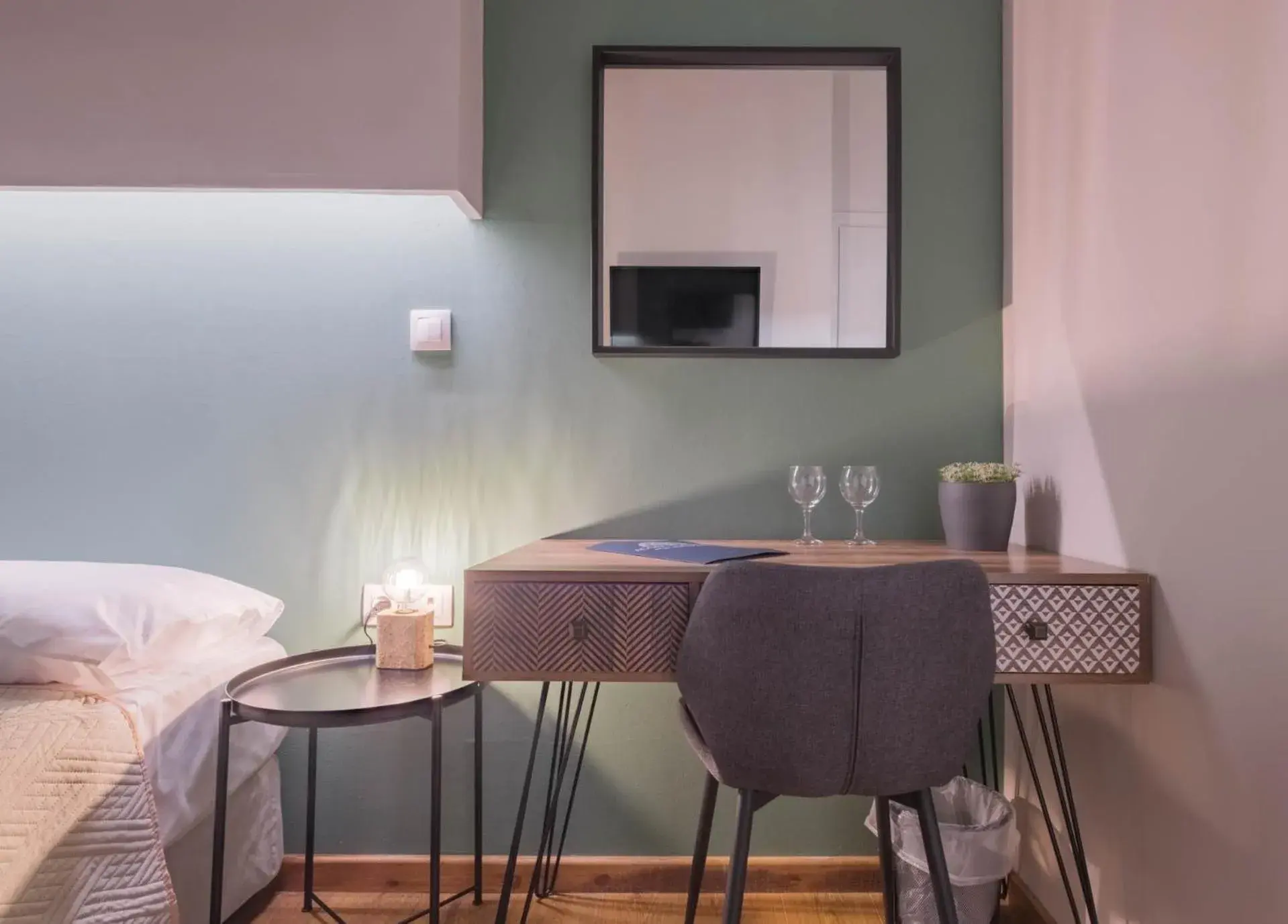 Single Room - single occupancy in Agora Residence Single Room - single occupancy in Agora Residence