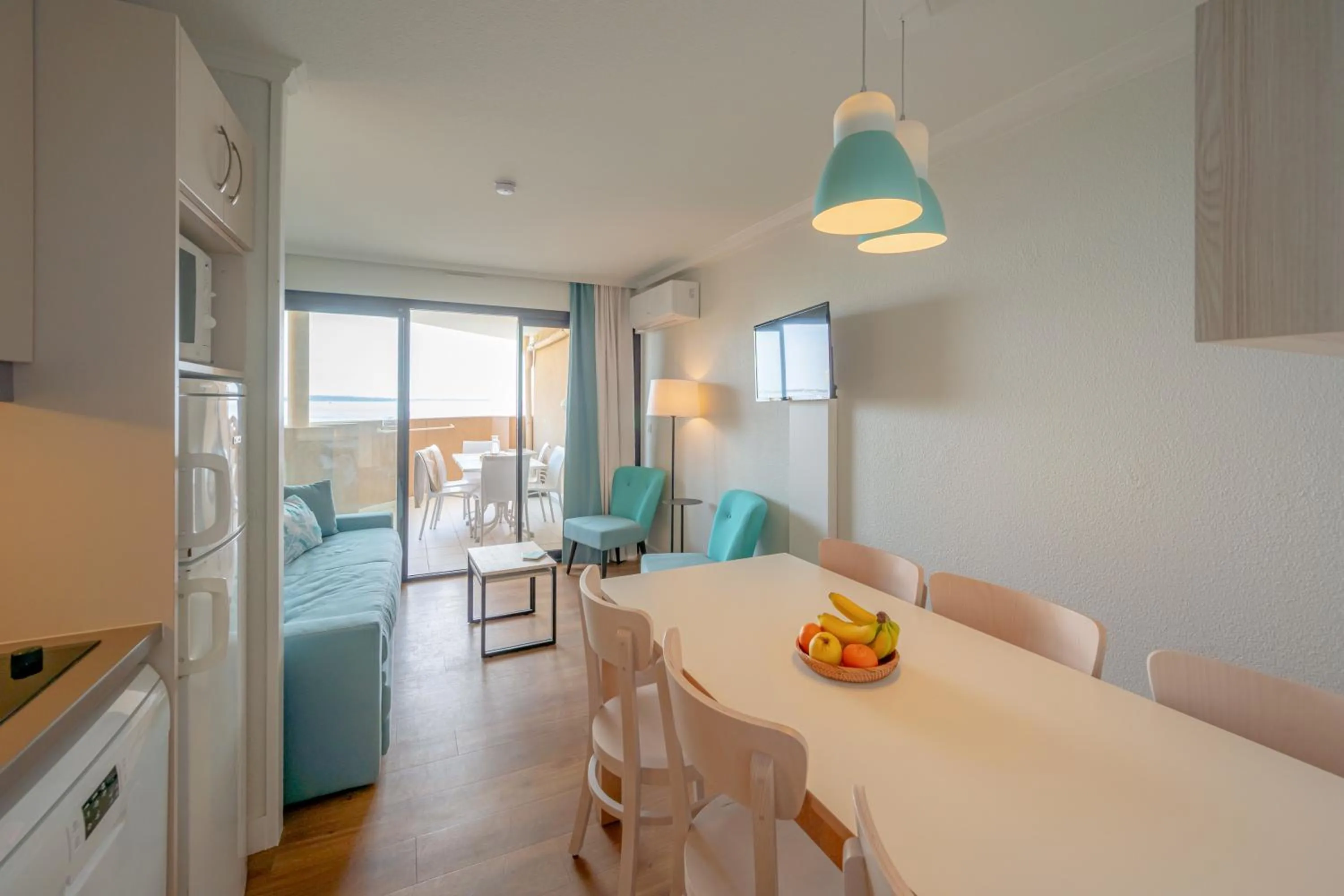 TV and multimedia in Résidence Pierre & Vacances Cannes Verrerie