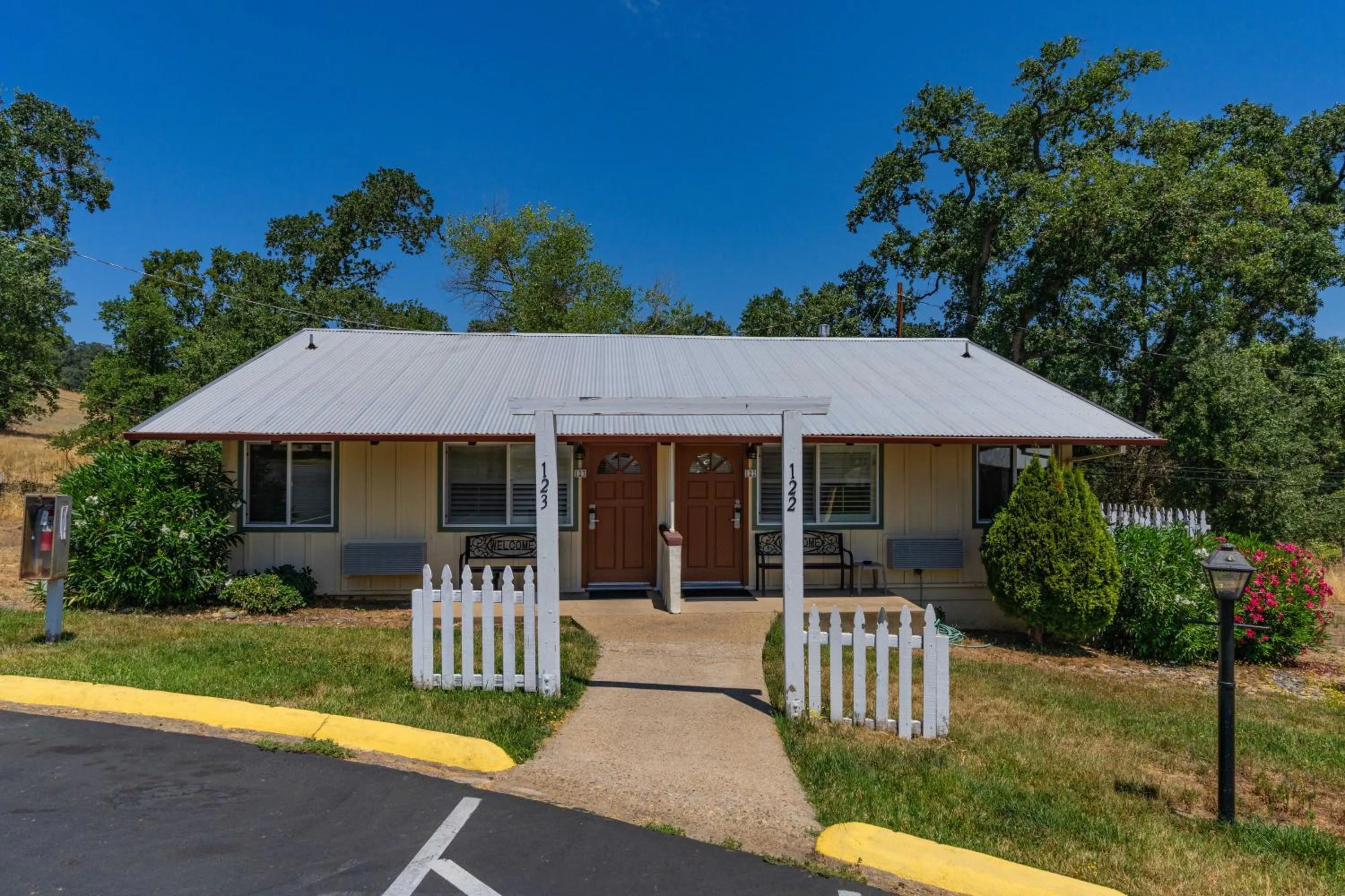 Garden in Quality Inn & Suites
