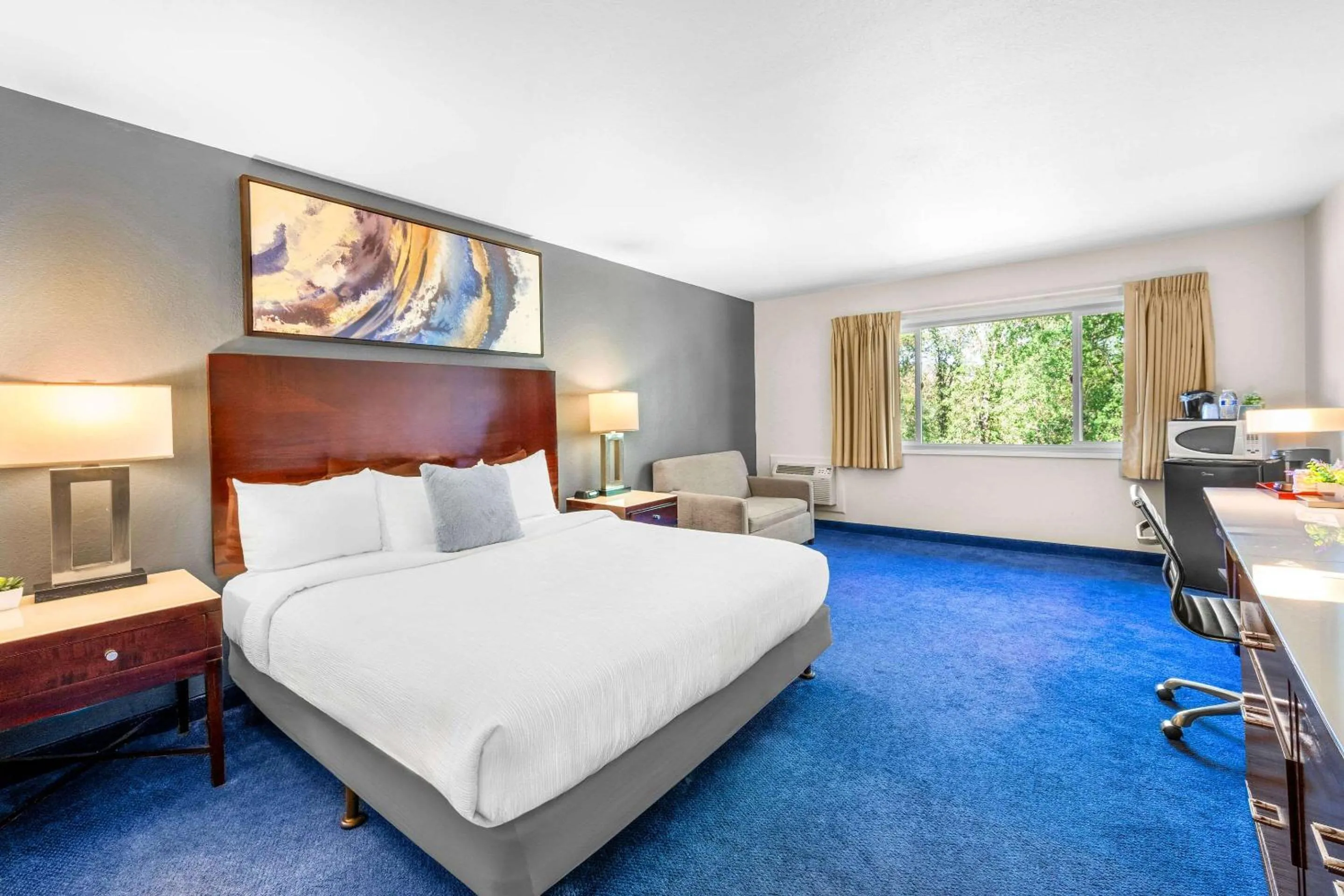 Bedroom in The Jackson Lodge