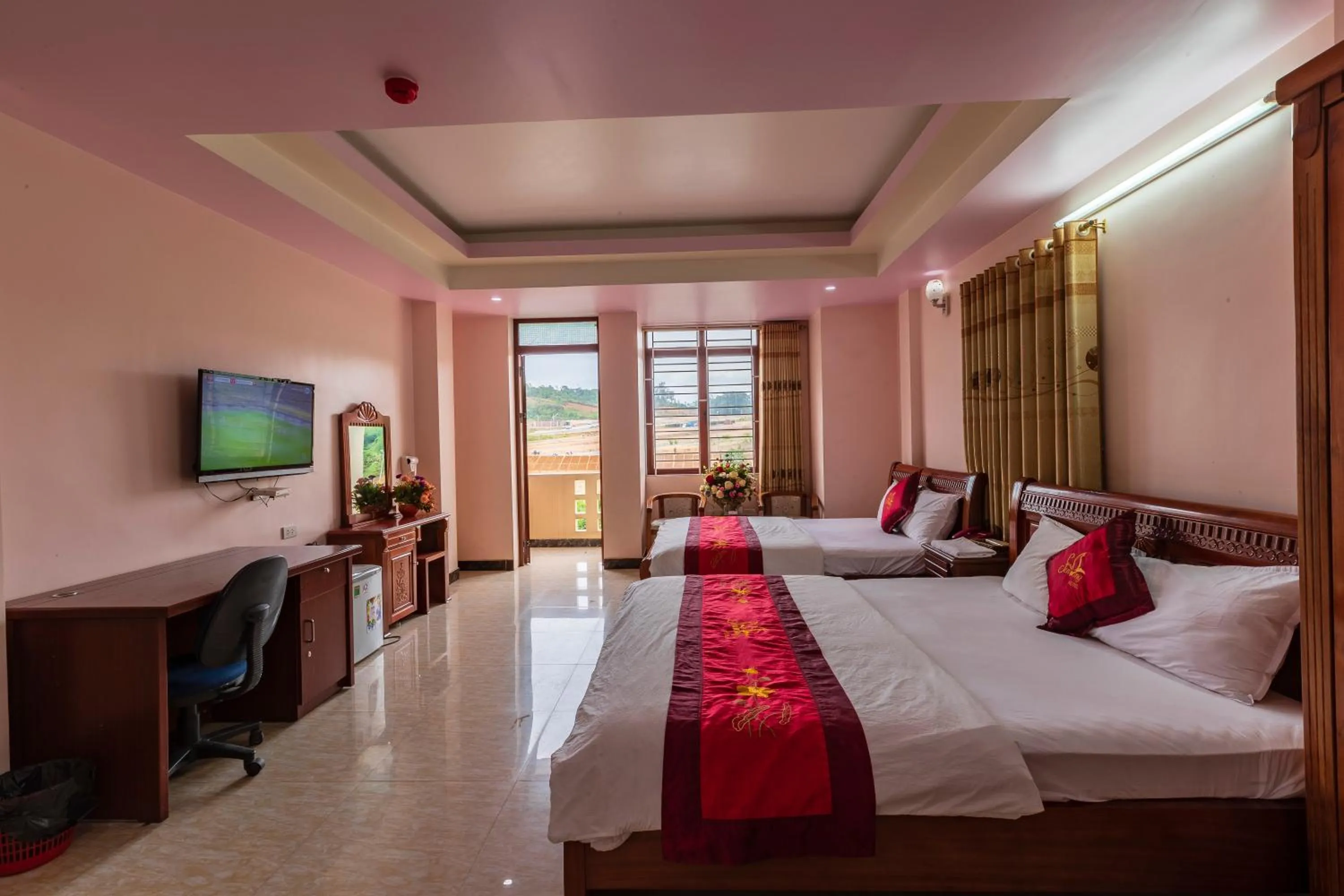 Bed in KHÁCH SẠN SEN VÀNG