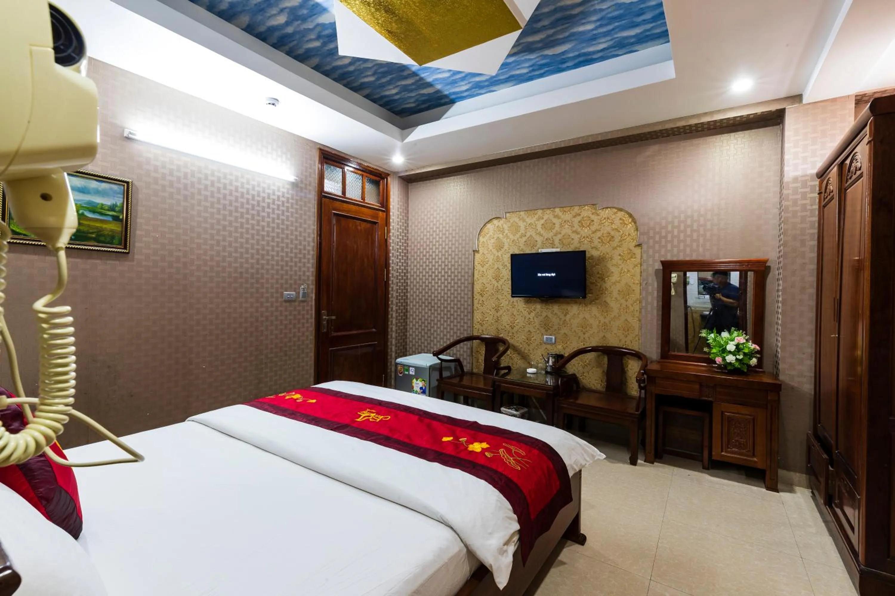 Bed in KHÁCH SẠN SEN VÀNG