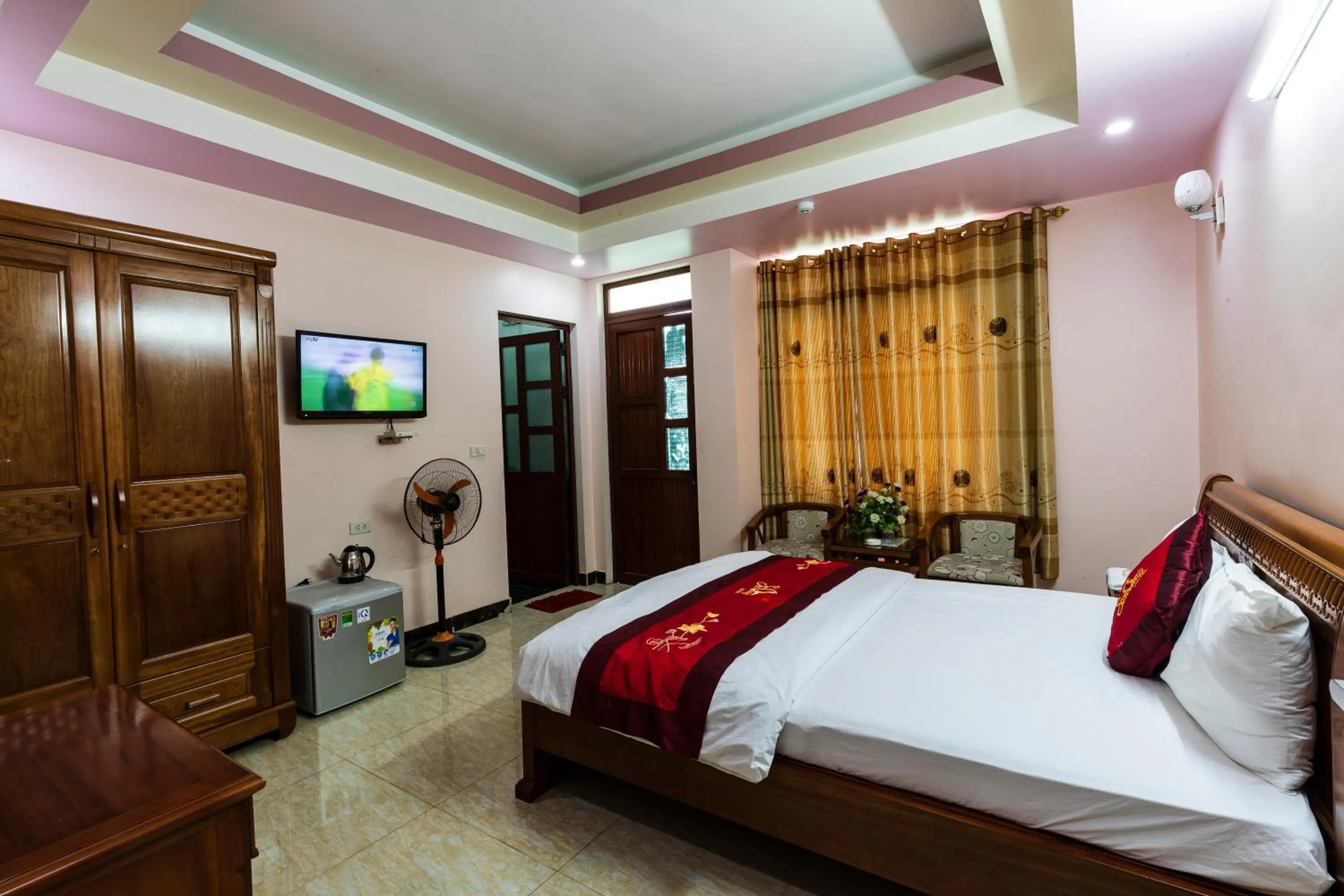 Bed in KHÁCH SẠN SEN VÀNG