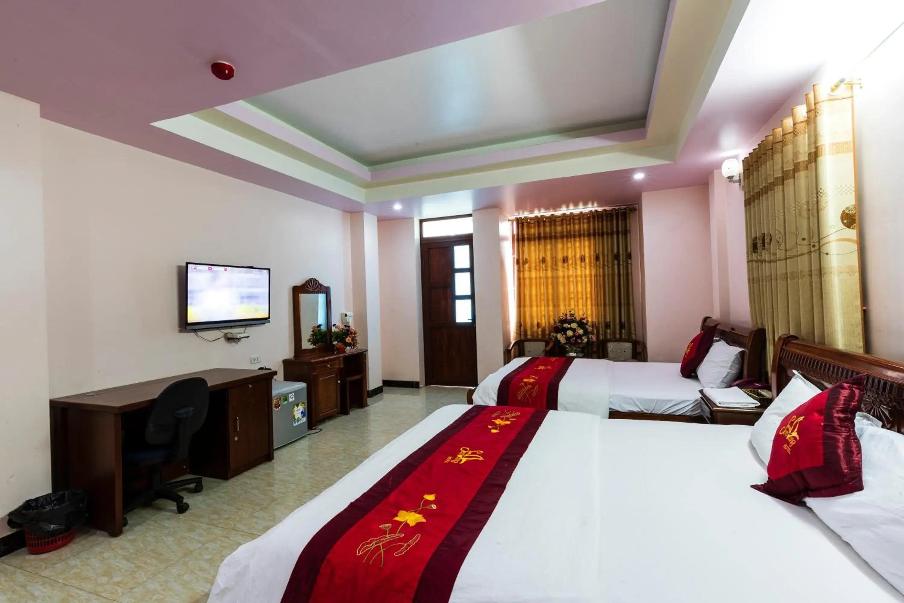 KHÁCH SẠN SEN VÀNG KHÁCH SẠN SEN VÀNG