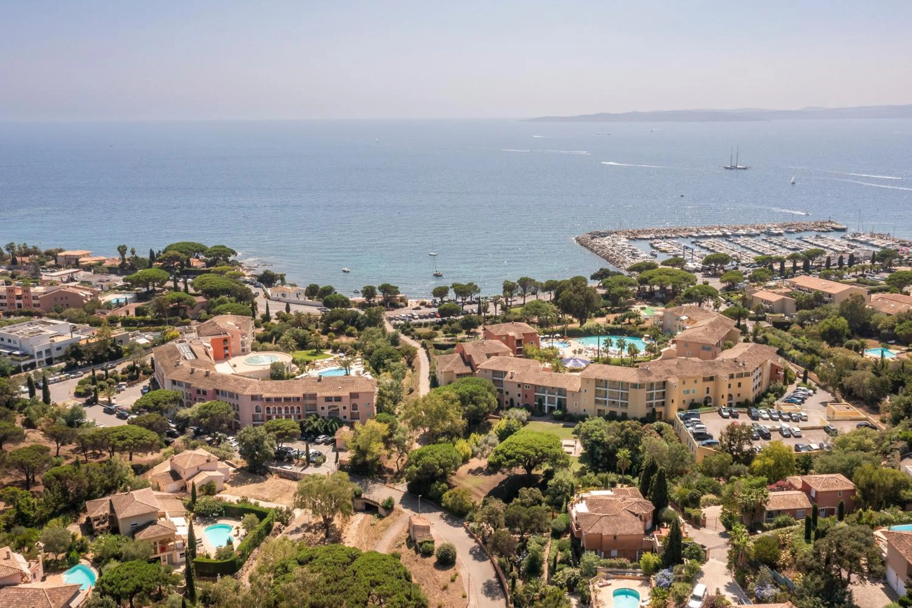 Property building in Pierre & Vacances Residence Les Rivages des Issambres