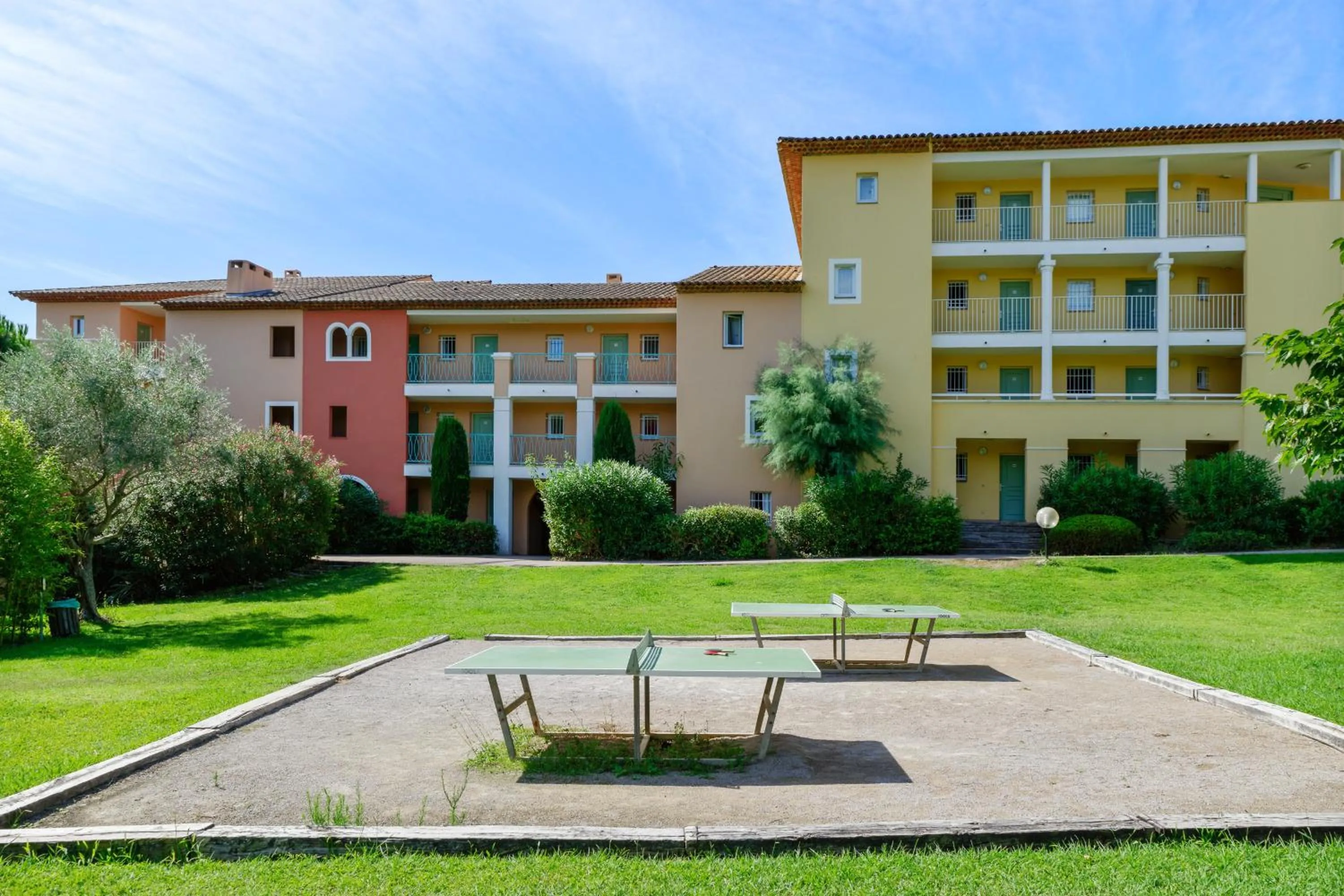 Property building in Pierre & Vacances Residence Les Rivages des Issambres