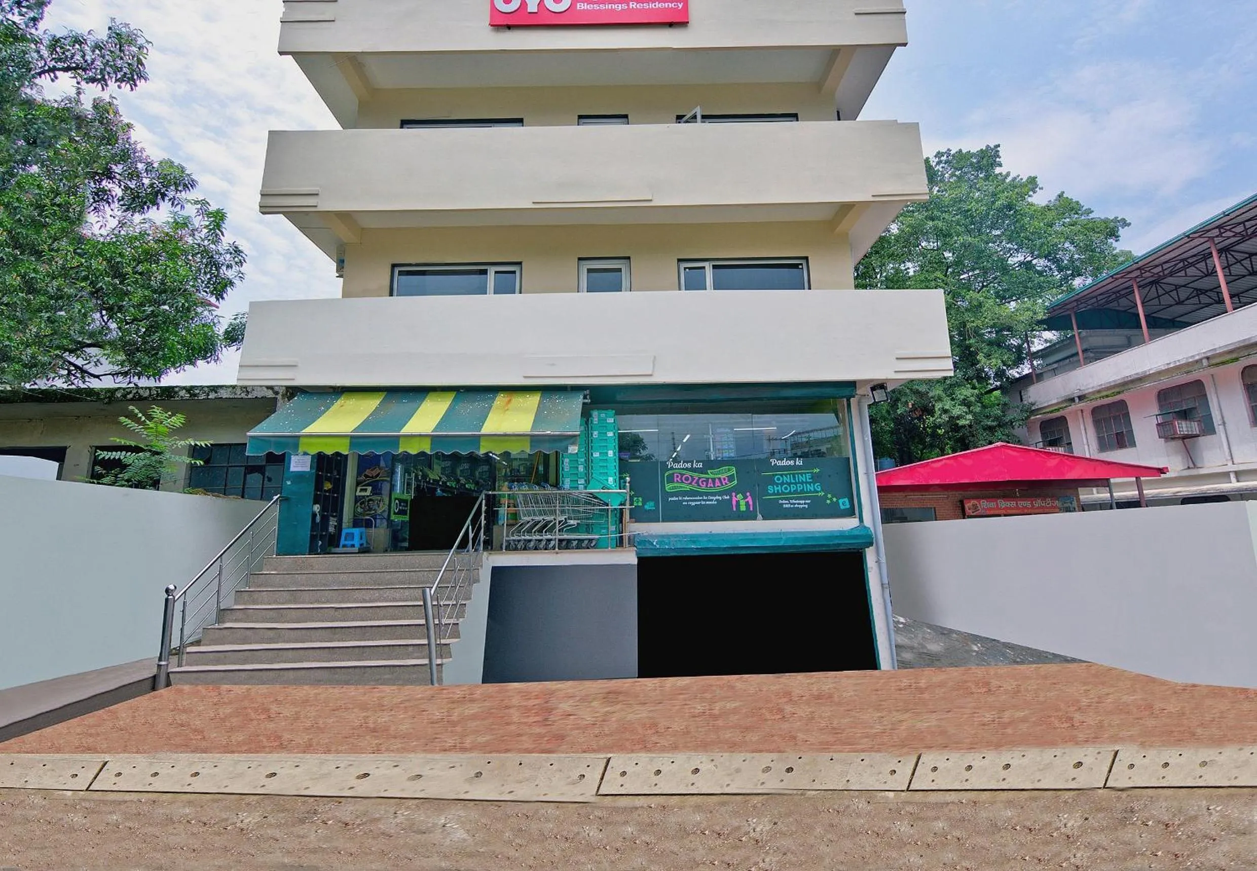 Facade/entrance in Super Hotel O Blessings Residency