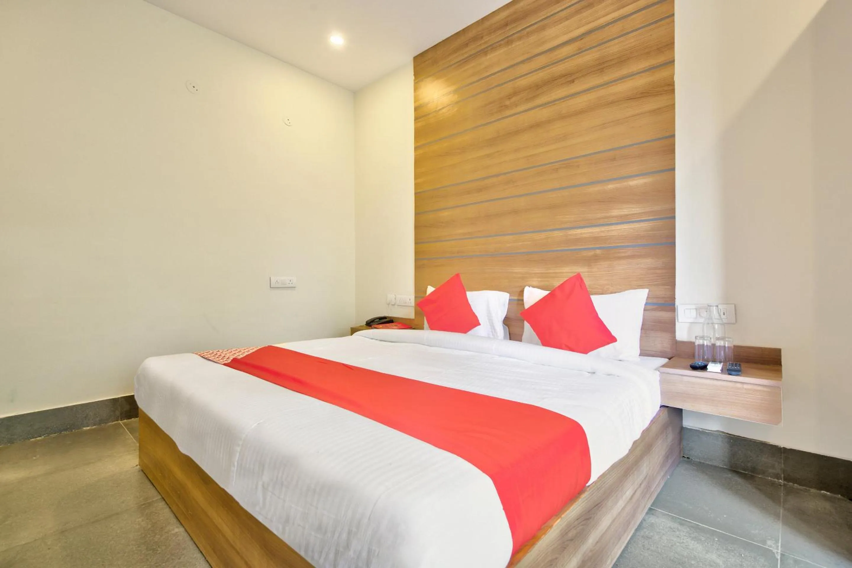 Bedroom, Bed in Super Hotel O Blessings Residency