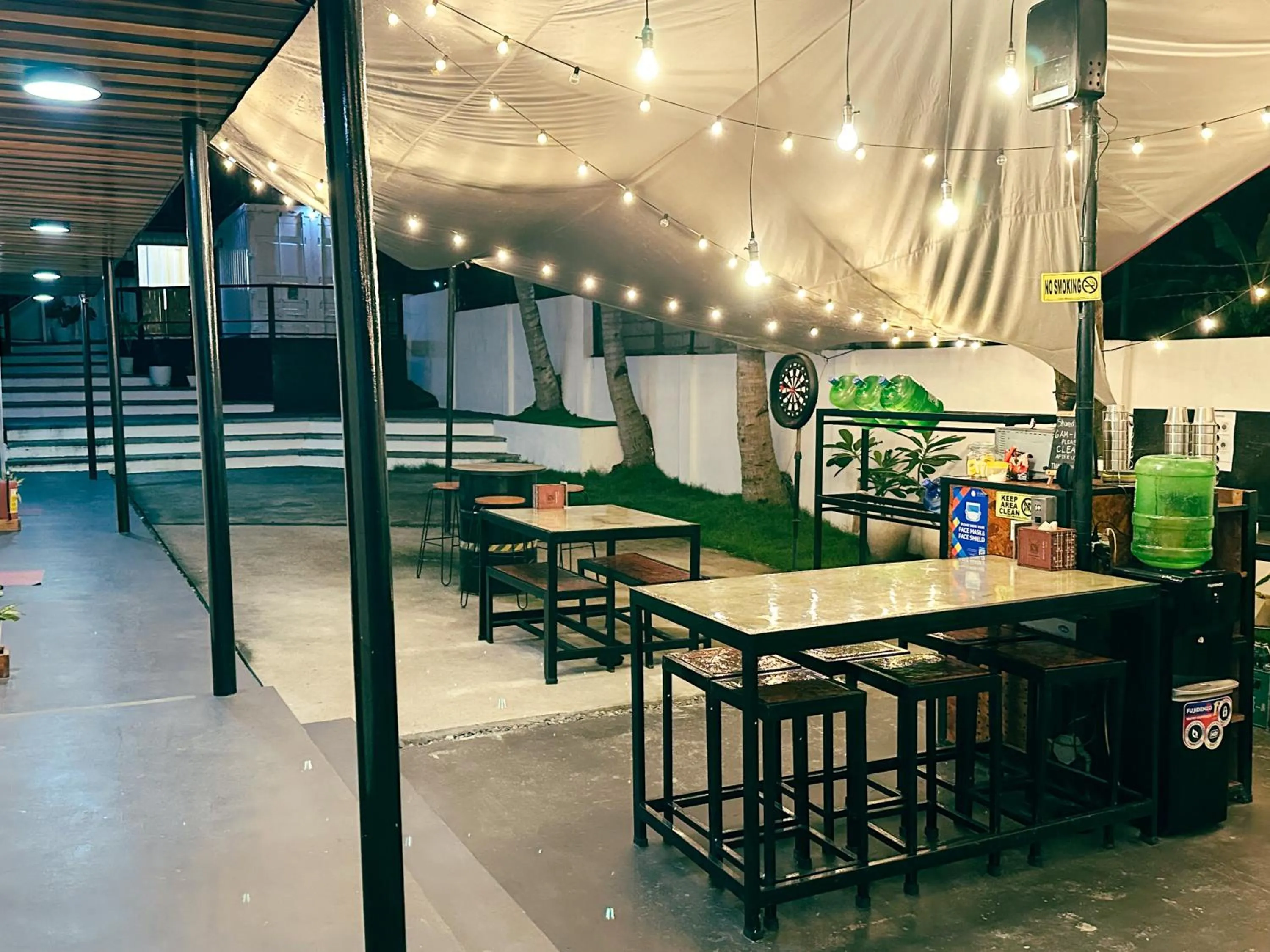 Patio in Pig Dive Hostel Moalboal