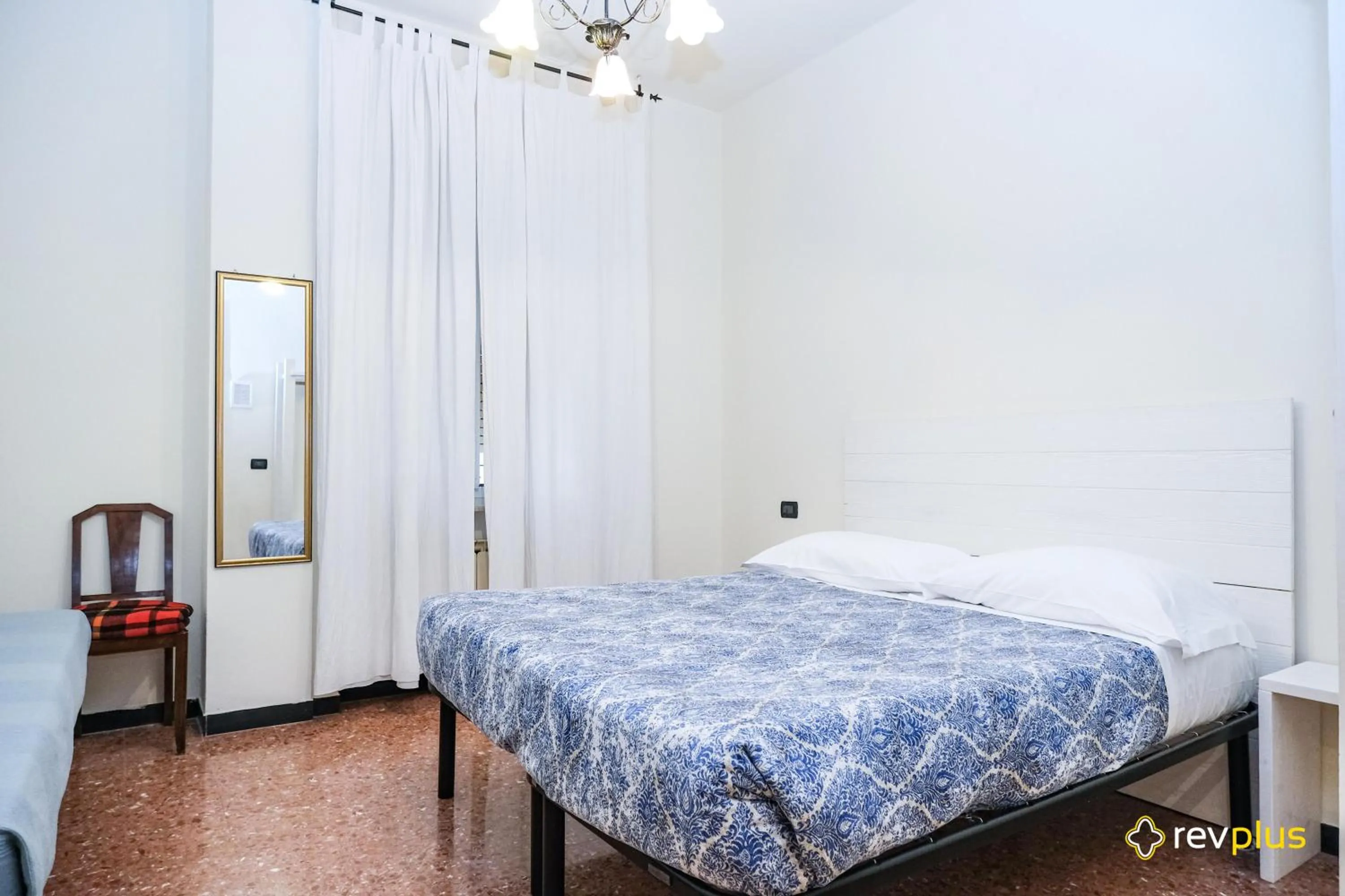 Photo of the whole room, Bed in Lia Rooms 3