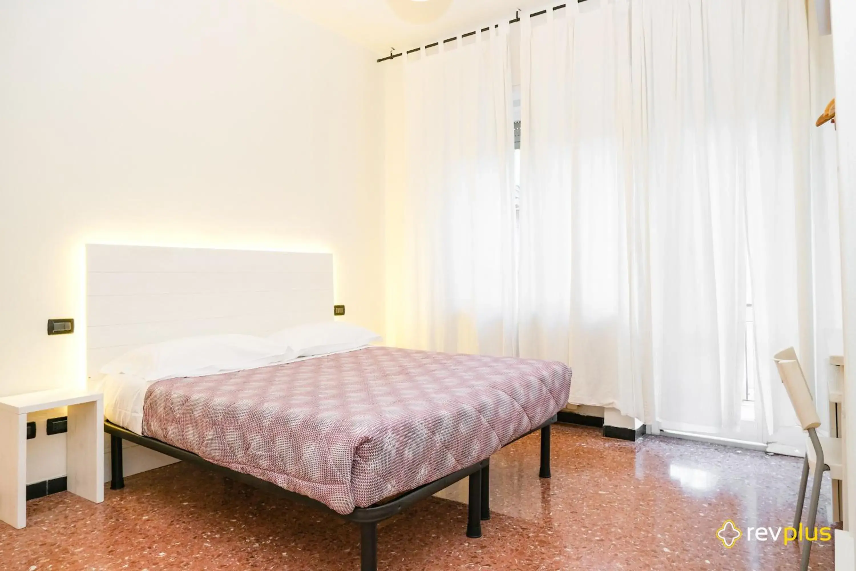 Double Room with Private Bathroom in Lia Rooms 3 Double Room with Private Bathroom in Lia Rooms 3