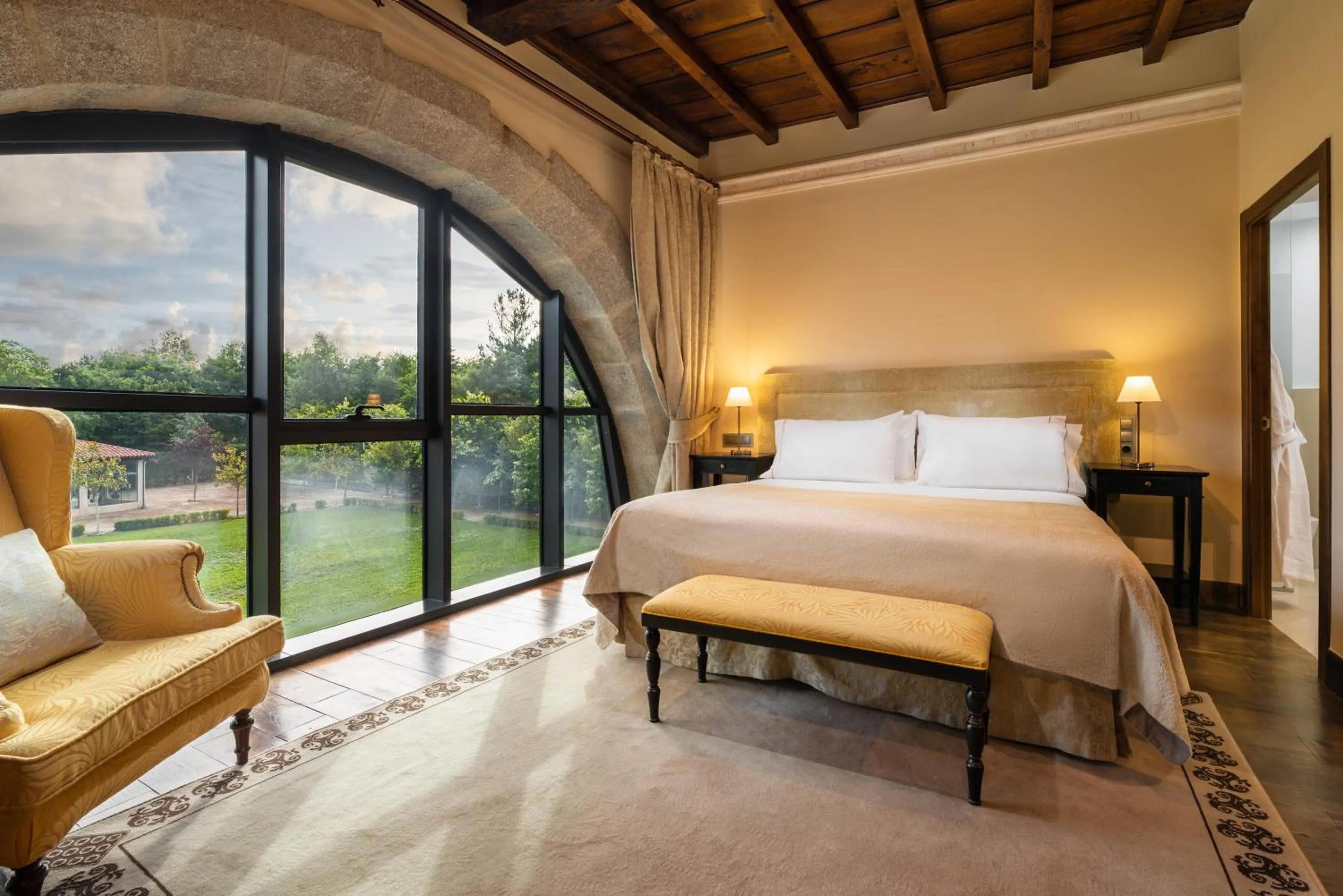 Bed in Áurea Palacio de Sober by Eurostars Hotel Company