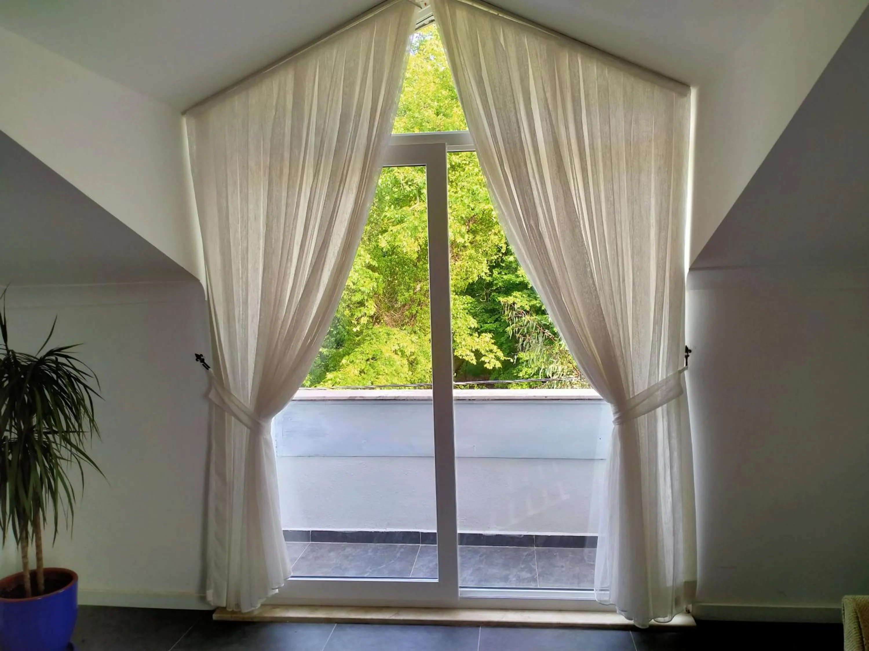 Garden view in AdaHan Family Rooms Gocek