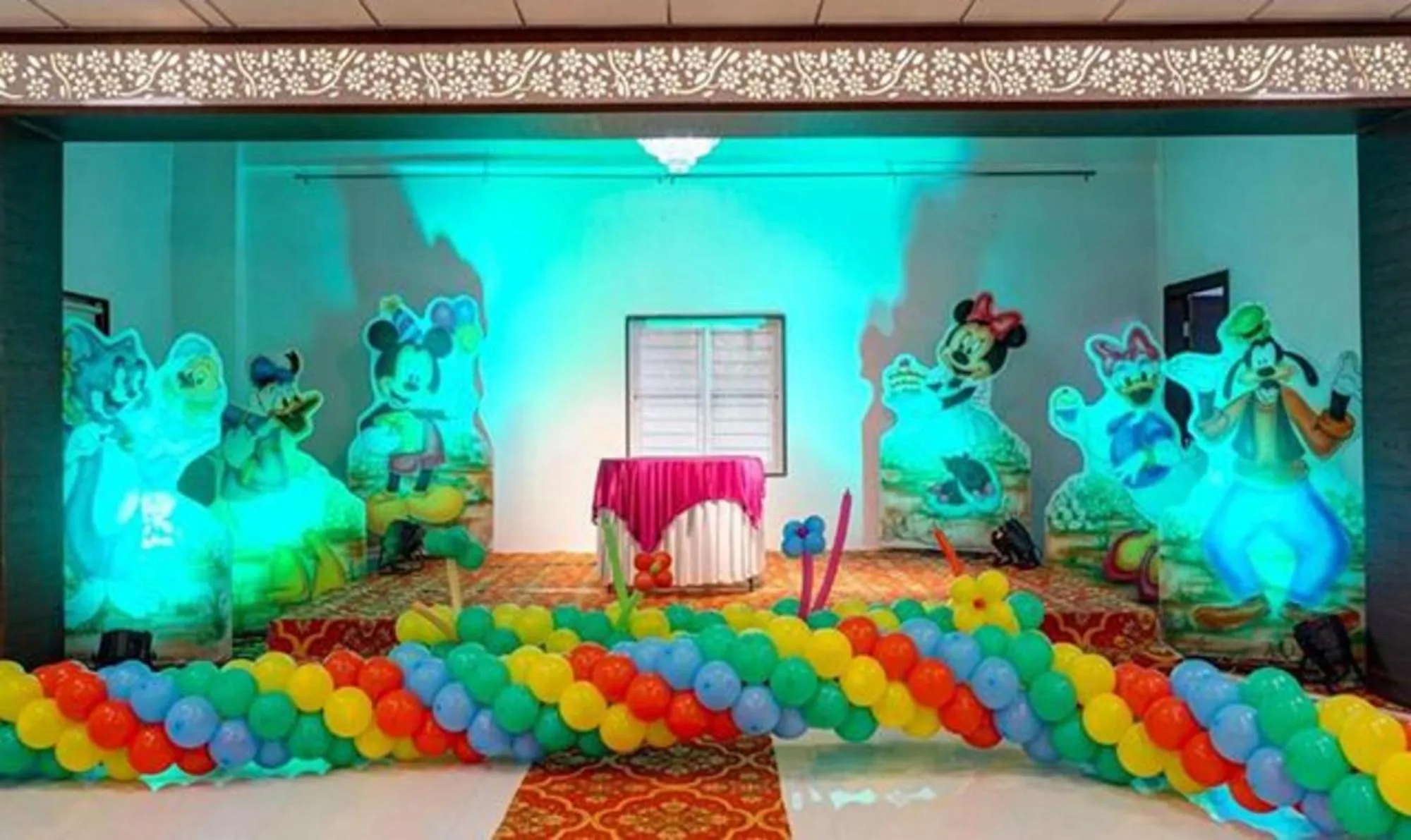 Banquet/Function facilities in Omkar Executive