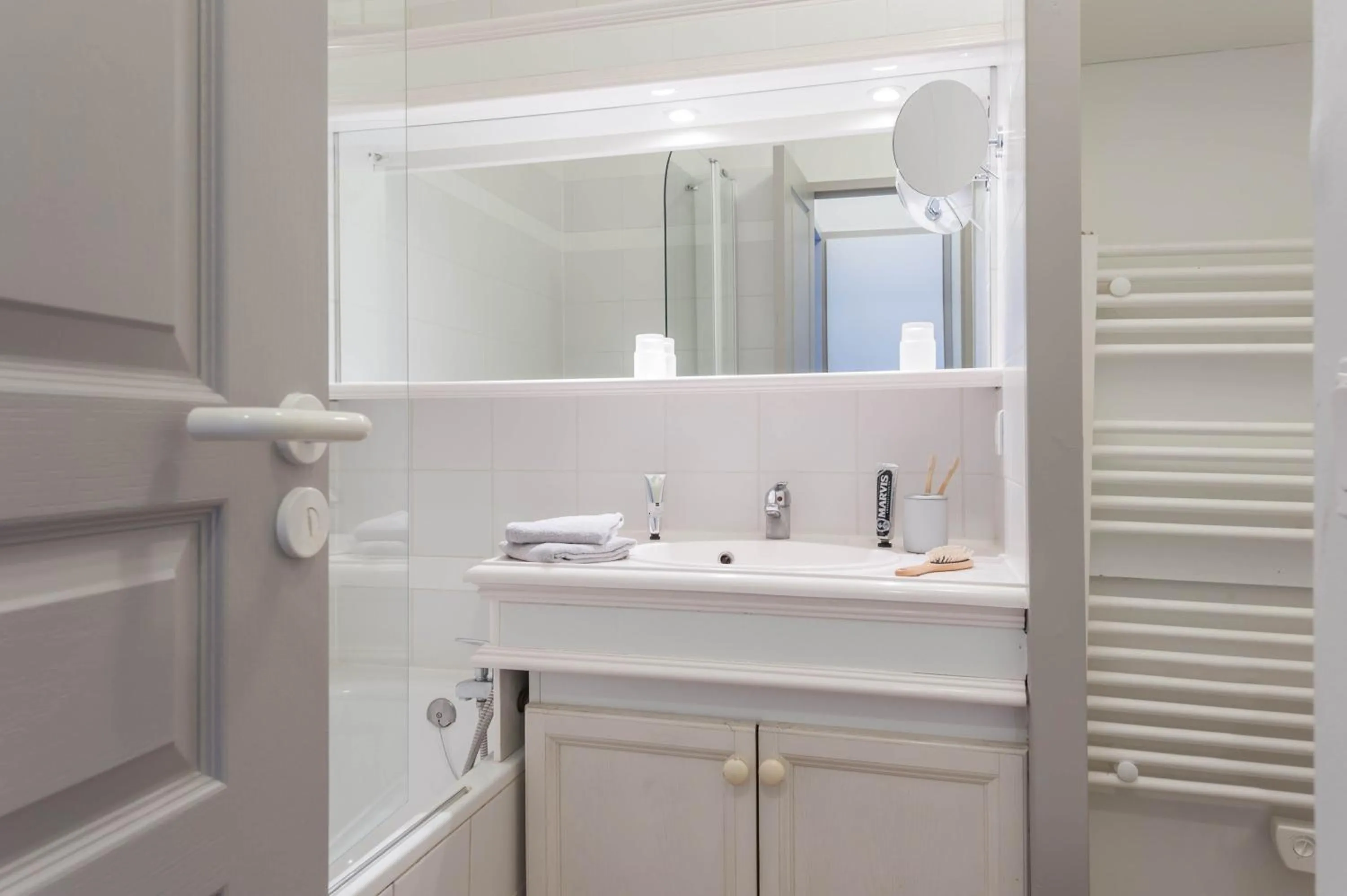 Shower in Village Pierre & Vacances Pont Royal en Provence