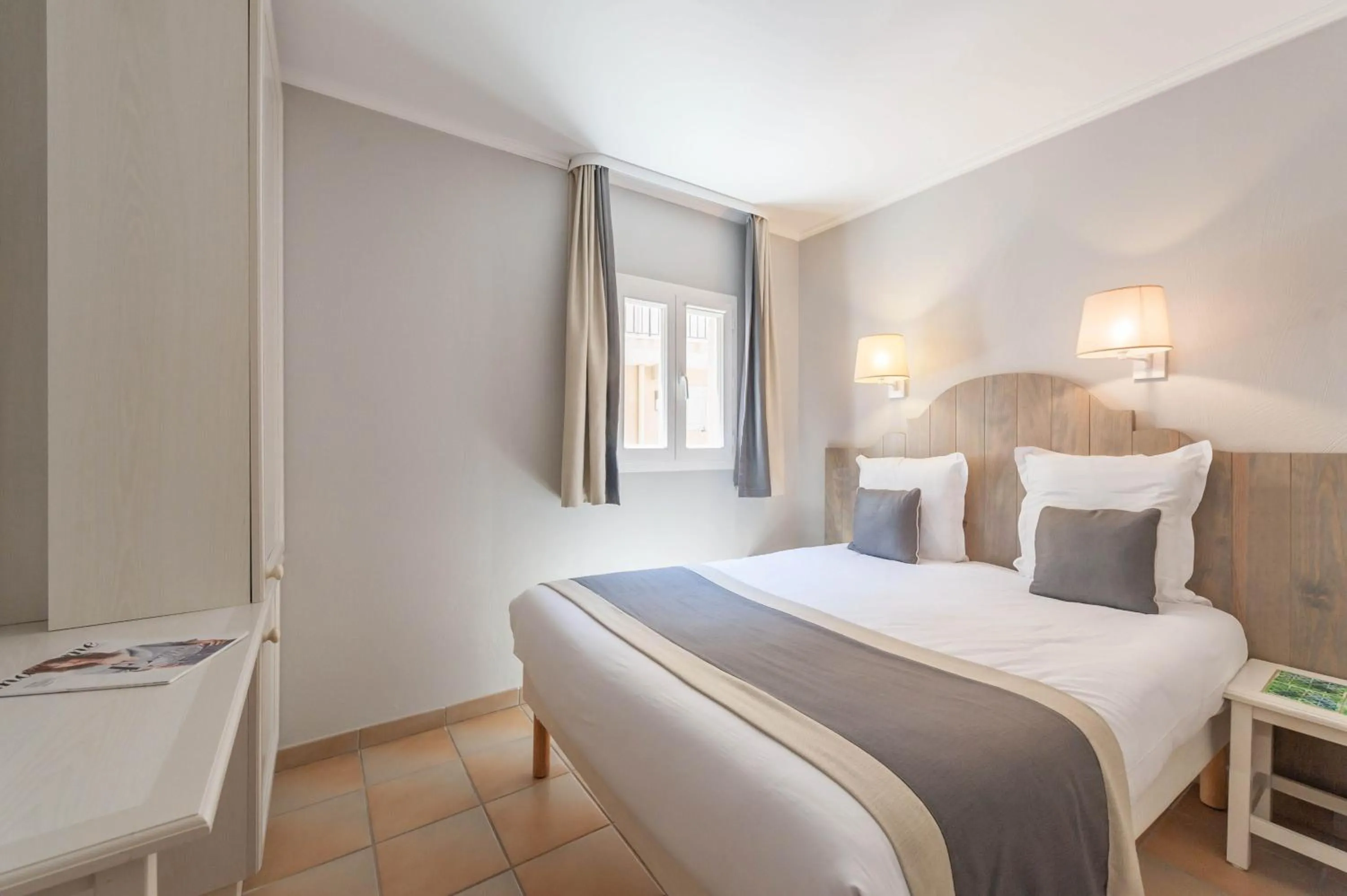 Bed in Village Pierre & Vacances Pont Royal en Provence