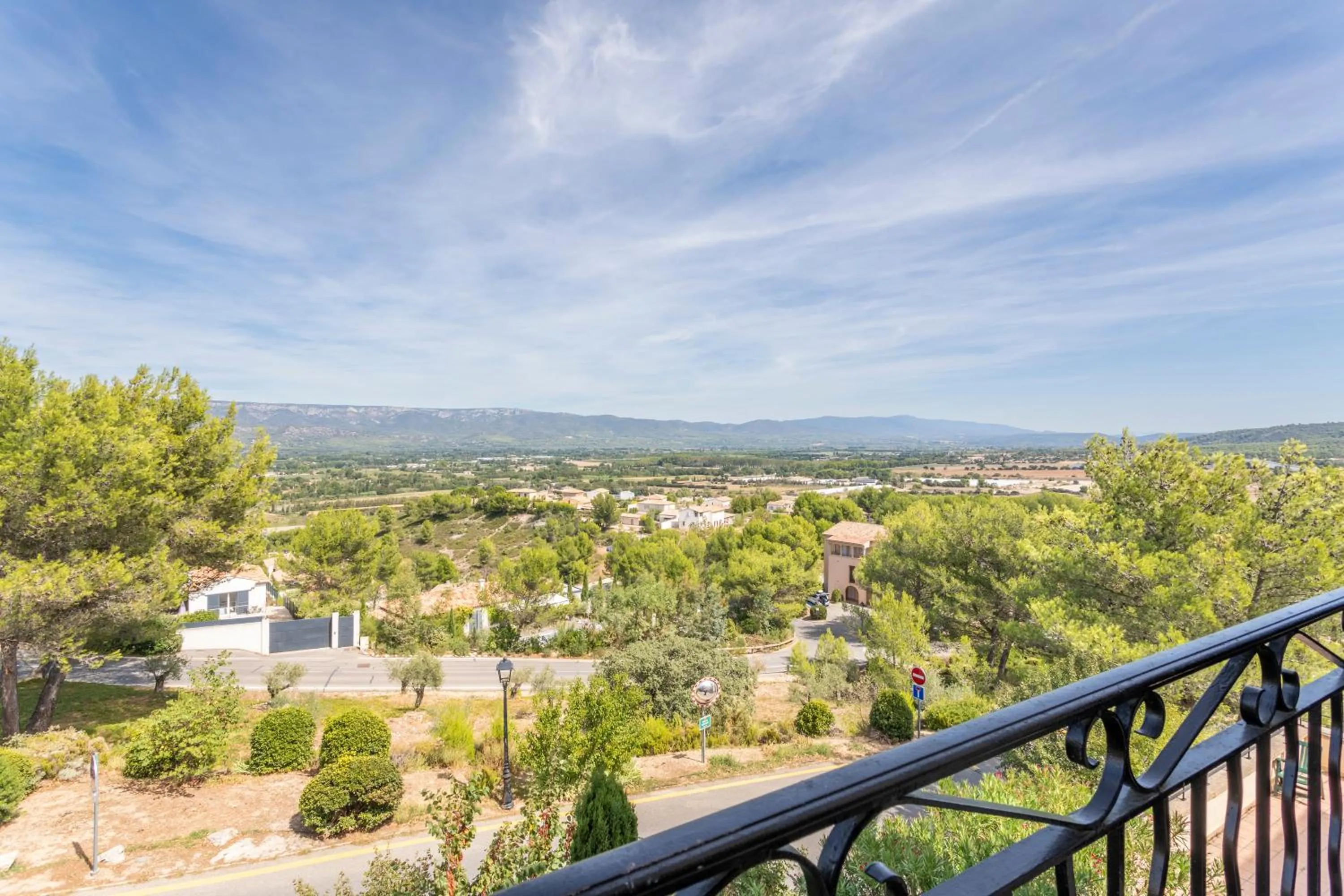 Natural landscape in Village Pierre & Vacances Pont Royal en Provence