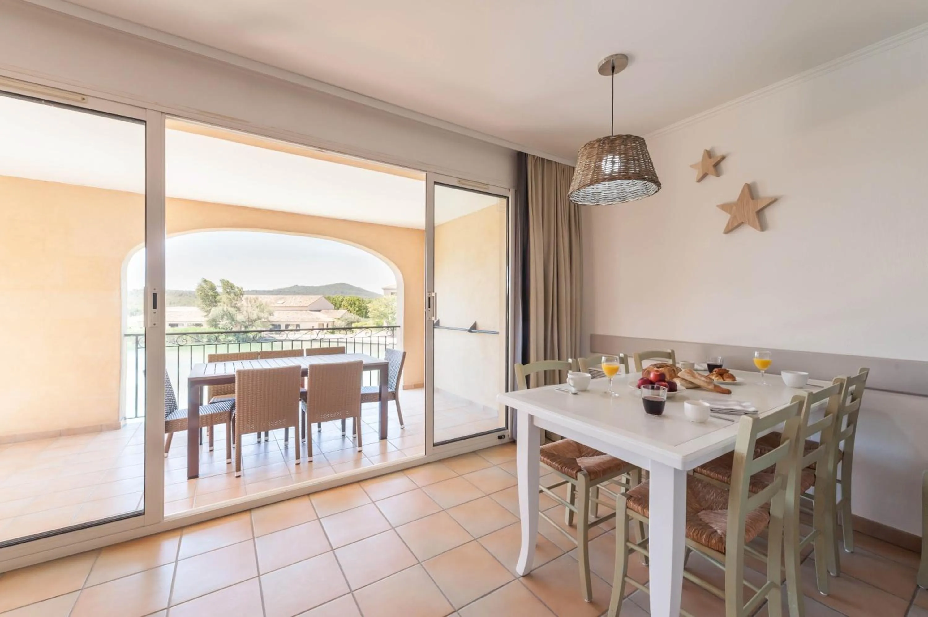 Natural landscape in Village Pierre & Vacances Pont Royal en Provence