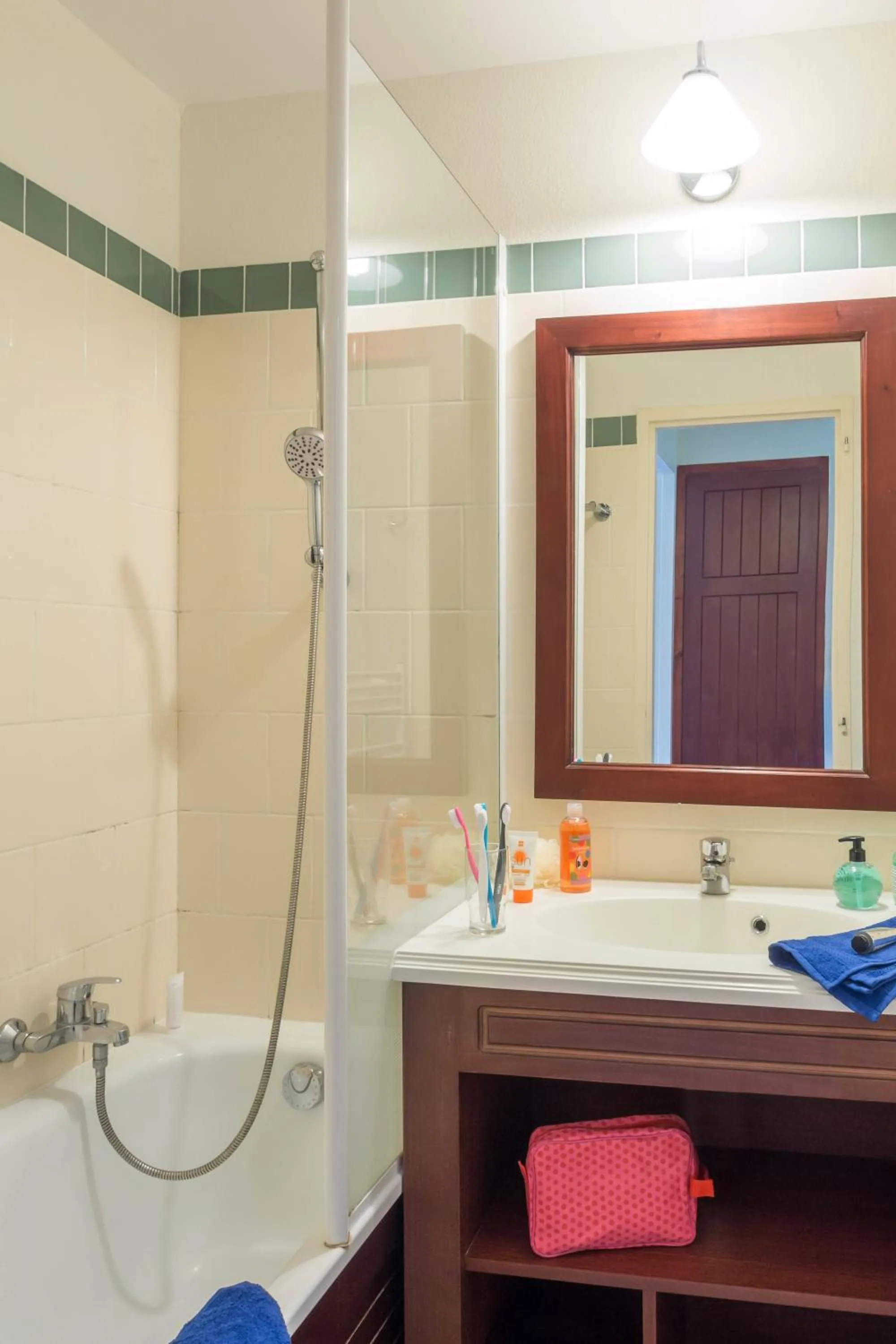 Bathroom in Résidence Pierre & Vacances Le Domaine de Gascogne