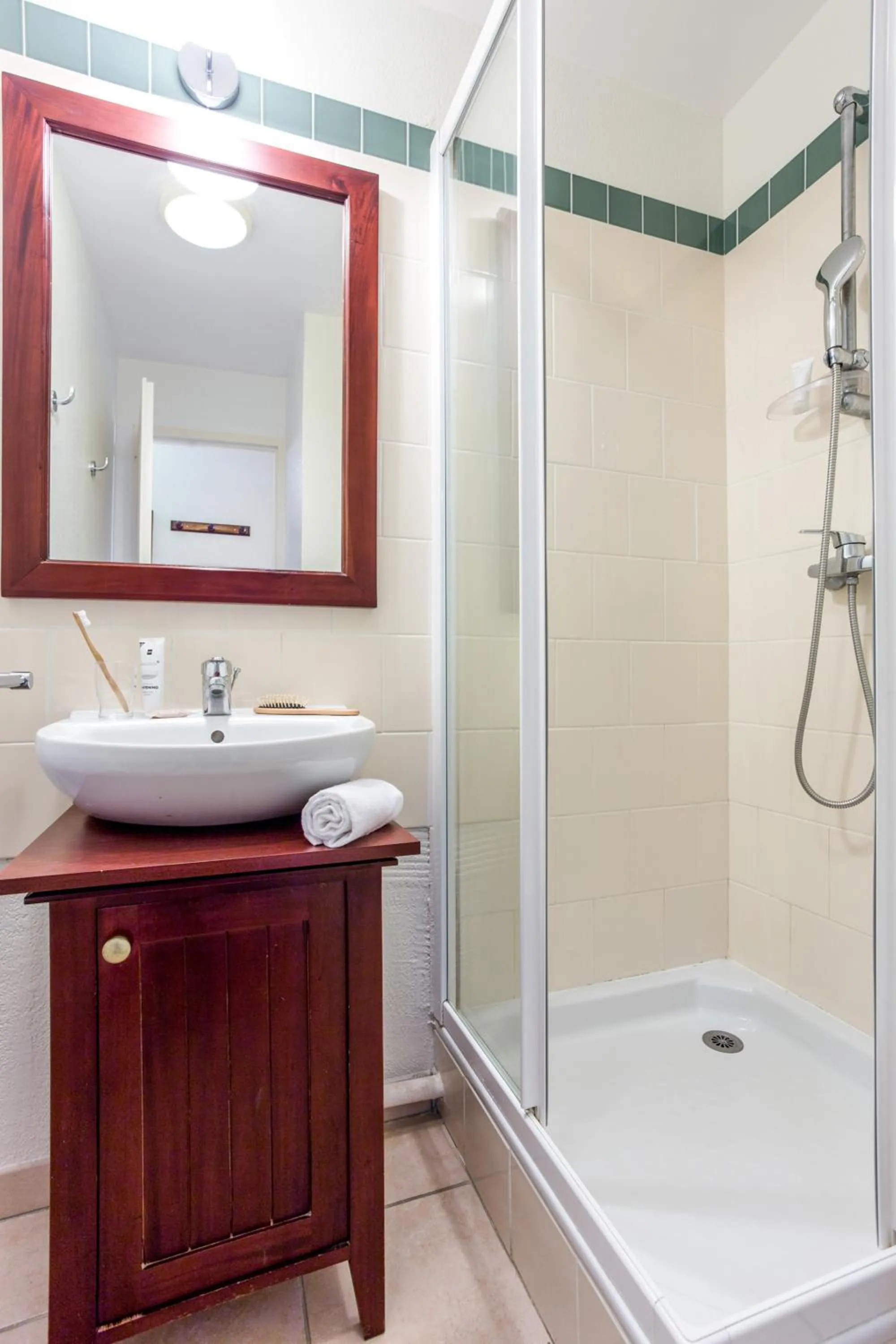 Shower in Résidence Pierre & Vacances Le Domaine de Gascogne